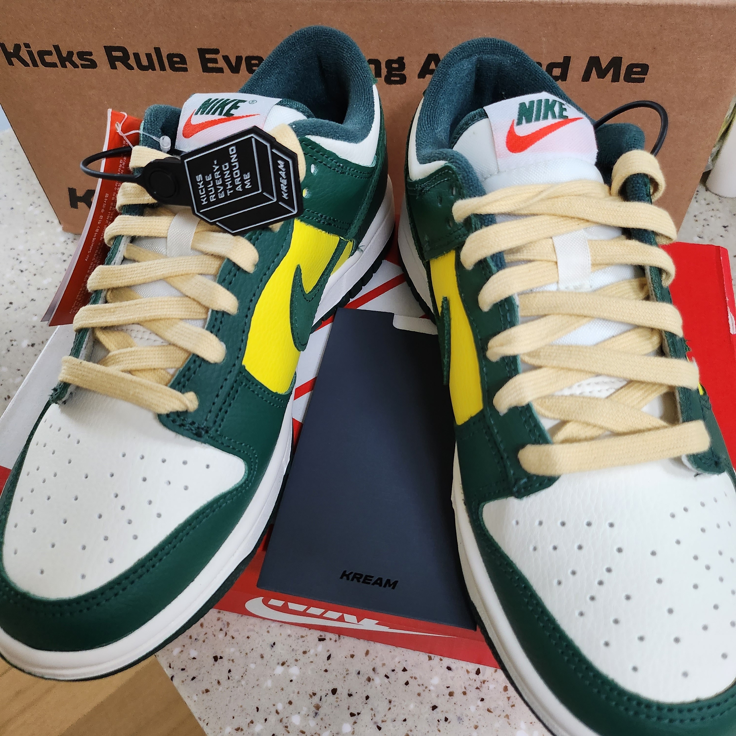 (W) Nike Dunk Low SE Opti Noble Green 착용 스타일