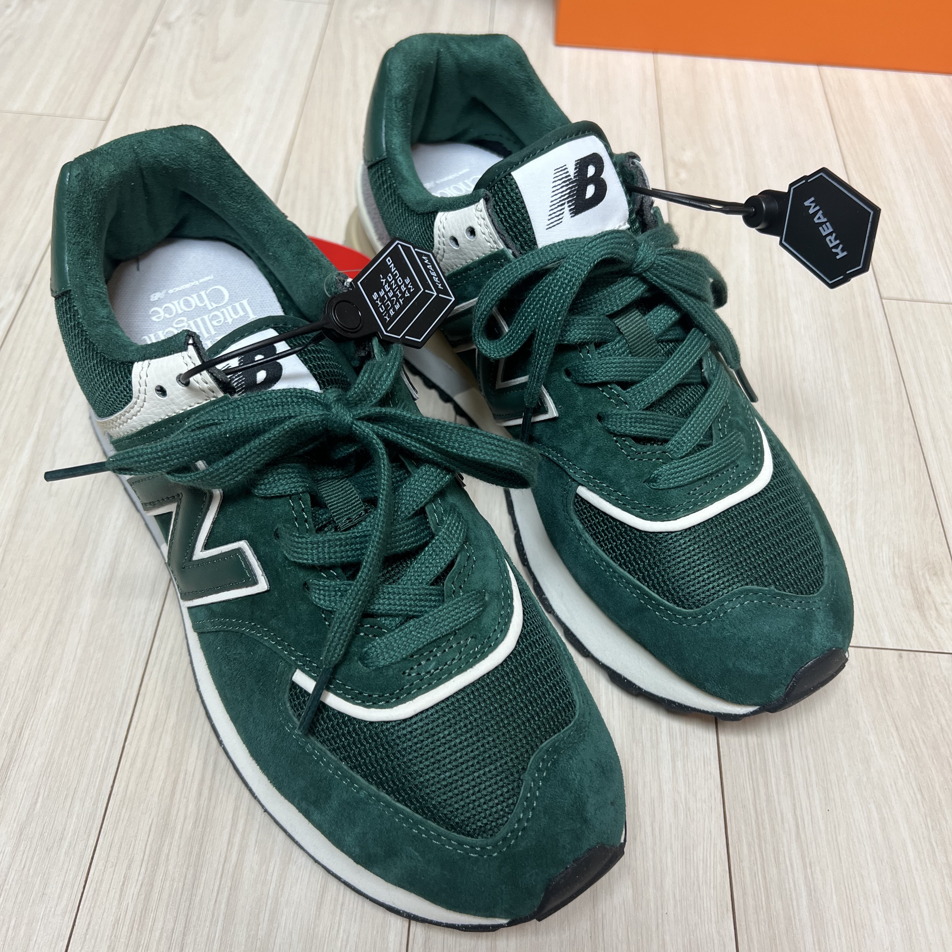 New Balance 574 Legacy Green 착용 스타일 - 2