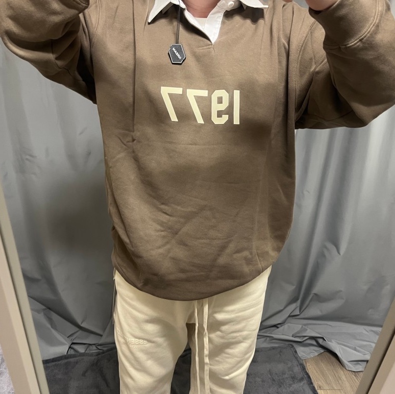 (Kids) Essentials 1977 Henley Rugby Long Sleeve Polo Wood - 22FW 착용 스타일