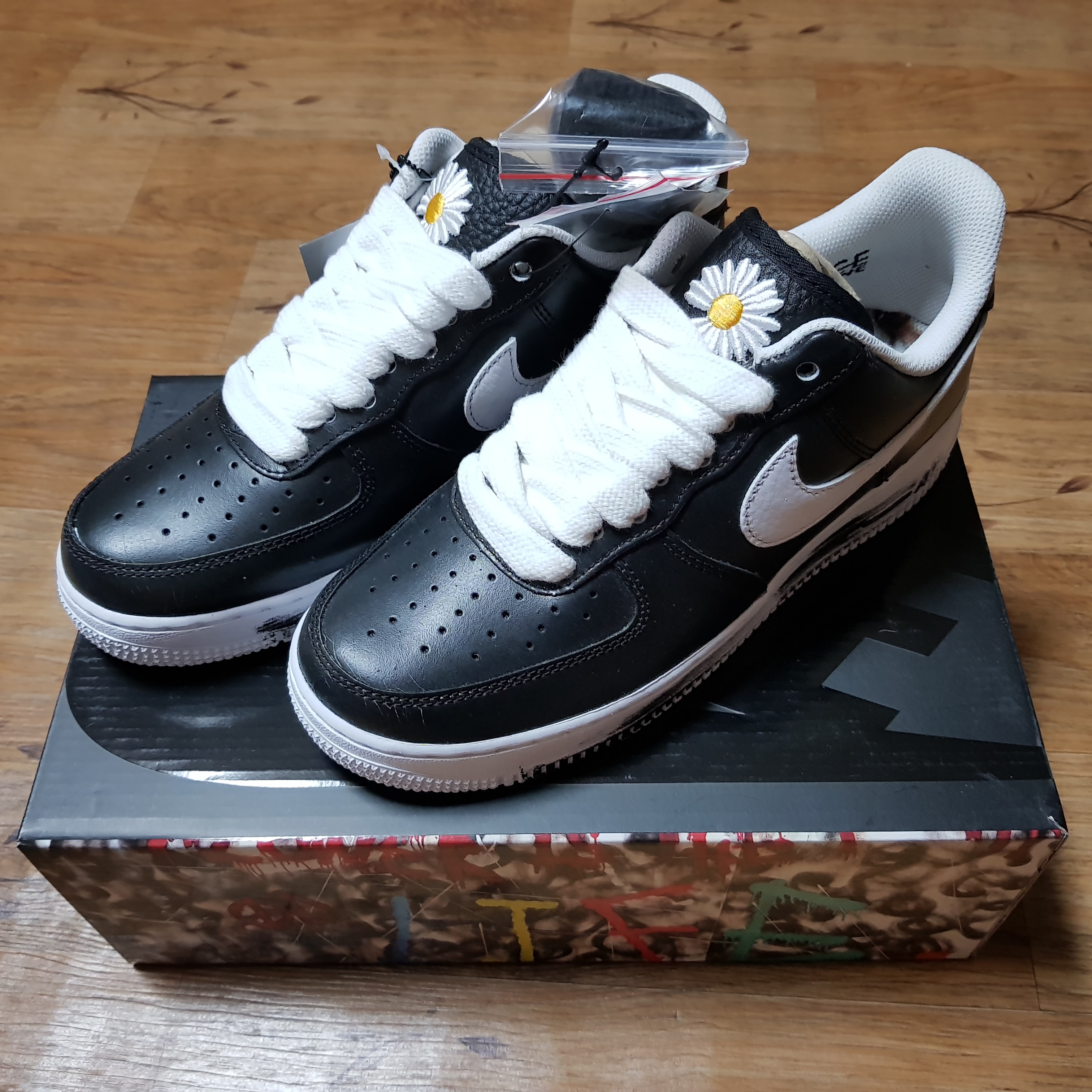 Nike x Peaceminusone Air Force 1 Low Para-Noise 착용 스타일
