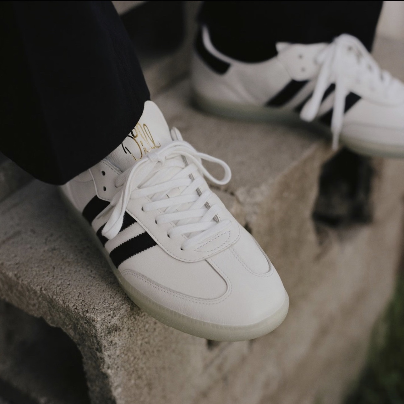 Adidas x Dill Samba White Black 착용 스타일 - 4