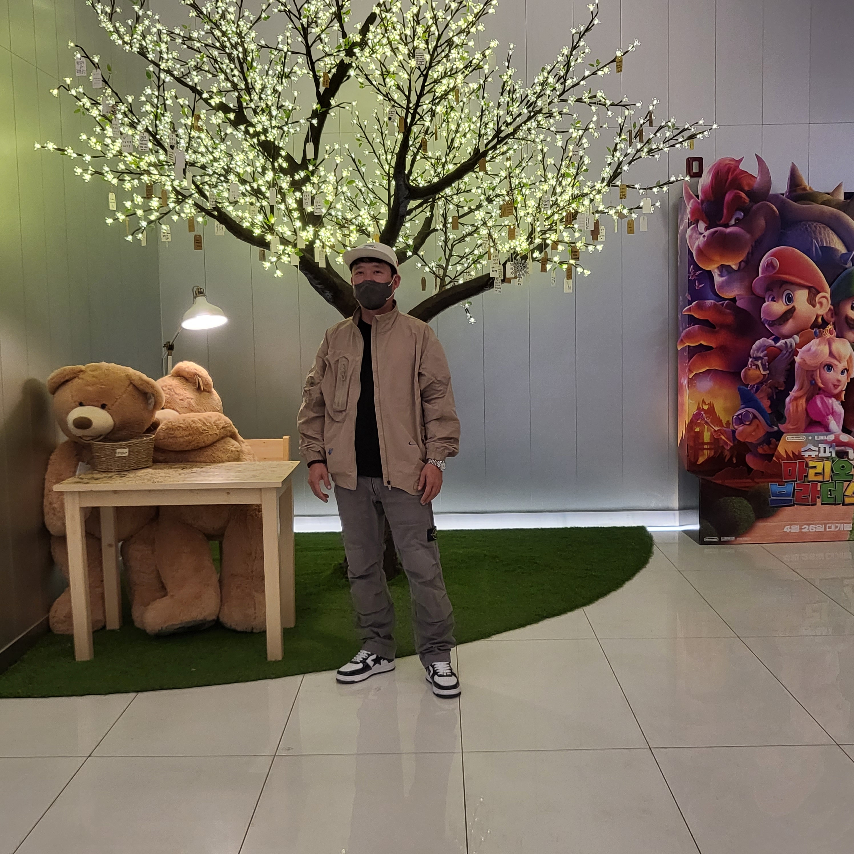 Nike x Off-White NRG Track Suit Khaki - Asia 착용 스타일