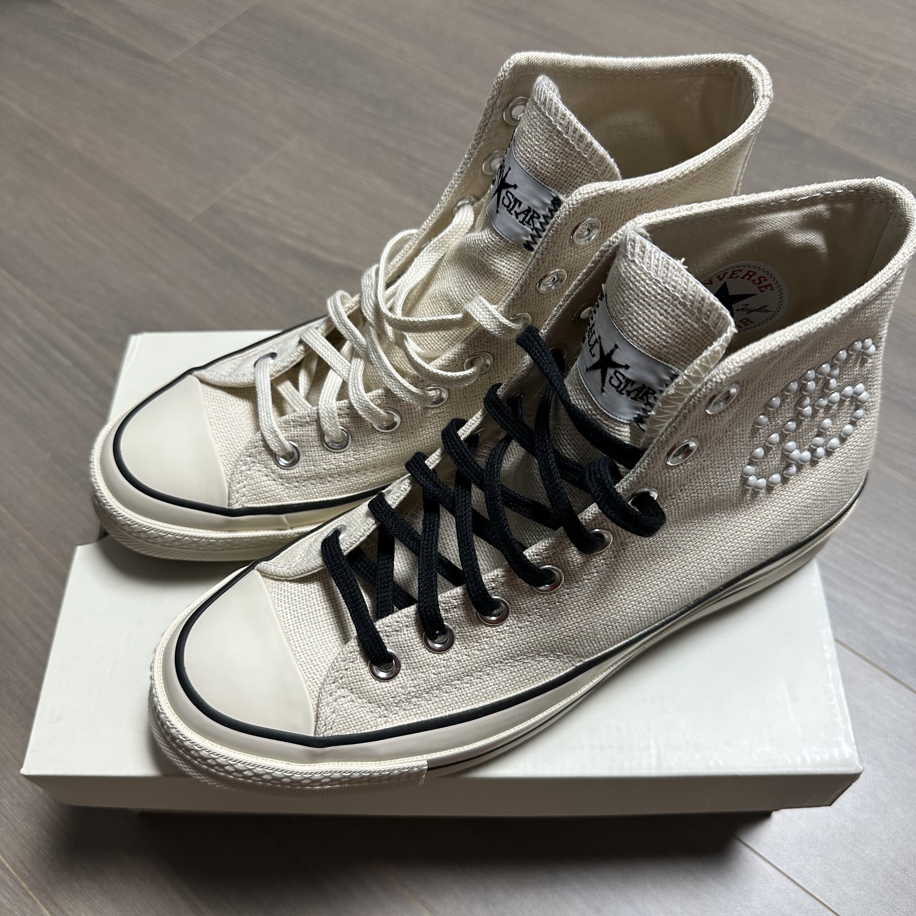 Converse x Stussy Chuck 70 High Natural Ivory 착용 스타일 - 2
