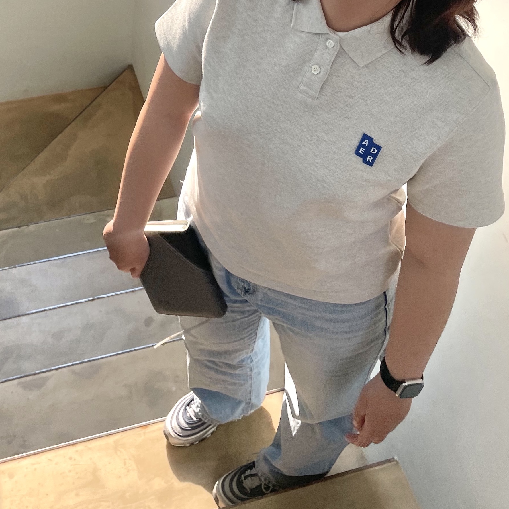 Ader Error Sig; TRS/BL Tag Polo T-Shirt 01 Oatmeal, Apple Watch Nike SE 40mm GPS Silver Aluminum Case with Nike Sport Band USB C Pure Platinum Black (Korean Ver.) 착용 스타일