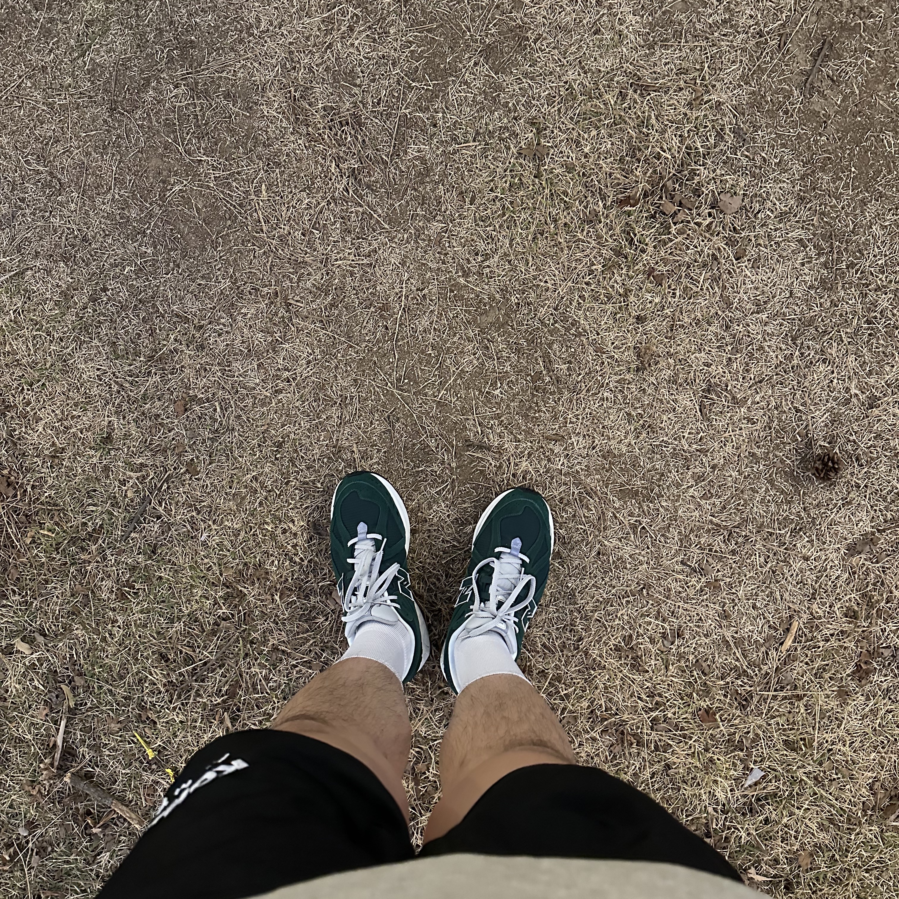 New Balance 1906R Nightwatch Green 착용 스타일 - 1