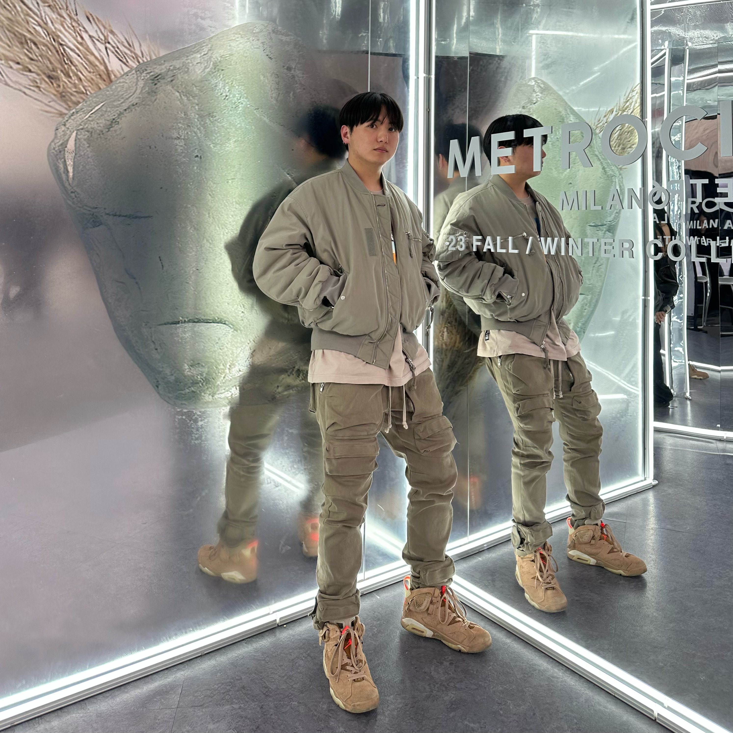 Jordan 6 x Travis Scott Retro SP British Khaki 착용 스타일