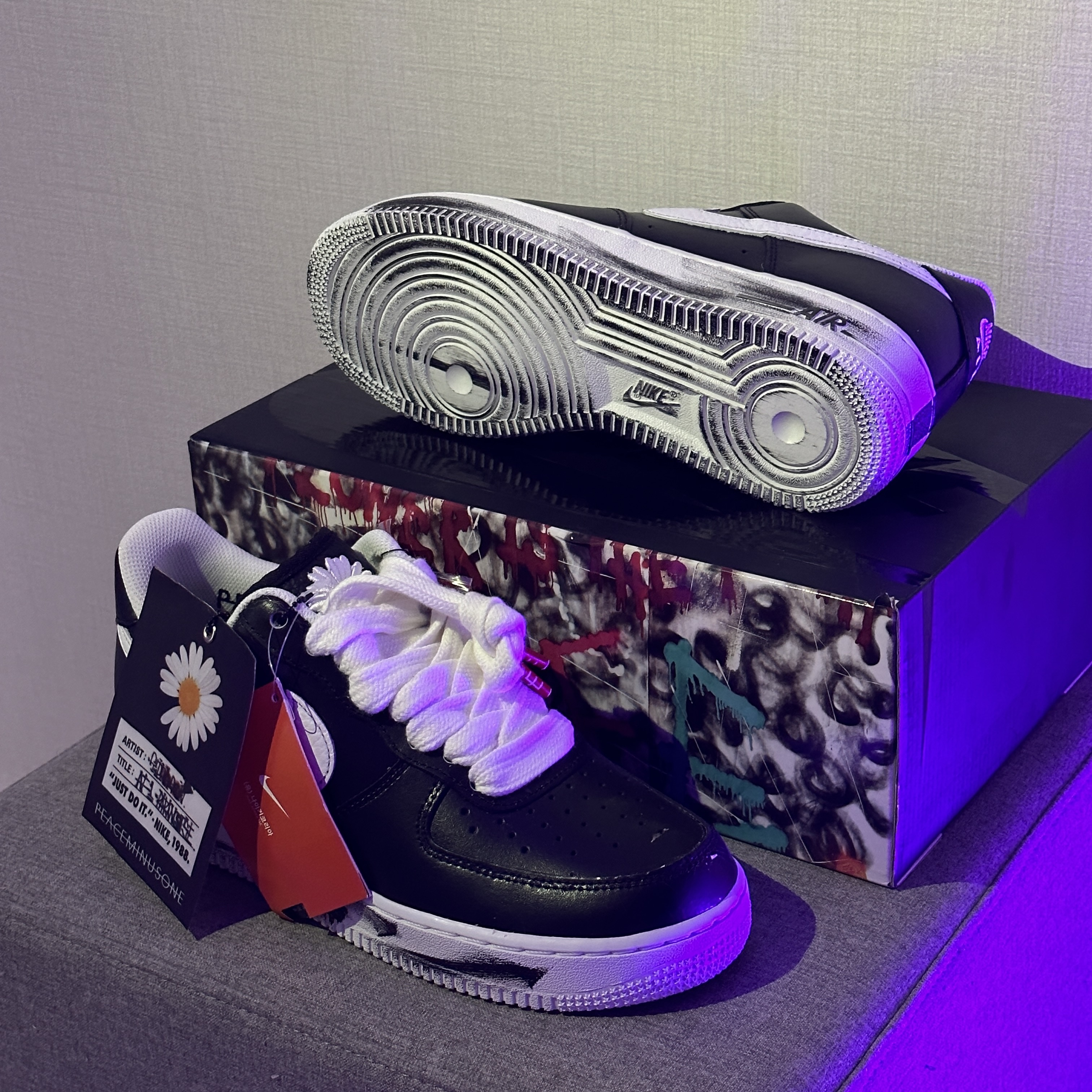 Nike x Peaceminusone Air Force 1 Low Para-Noise 착용 스타일