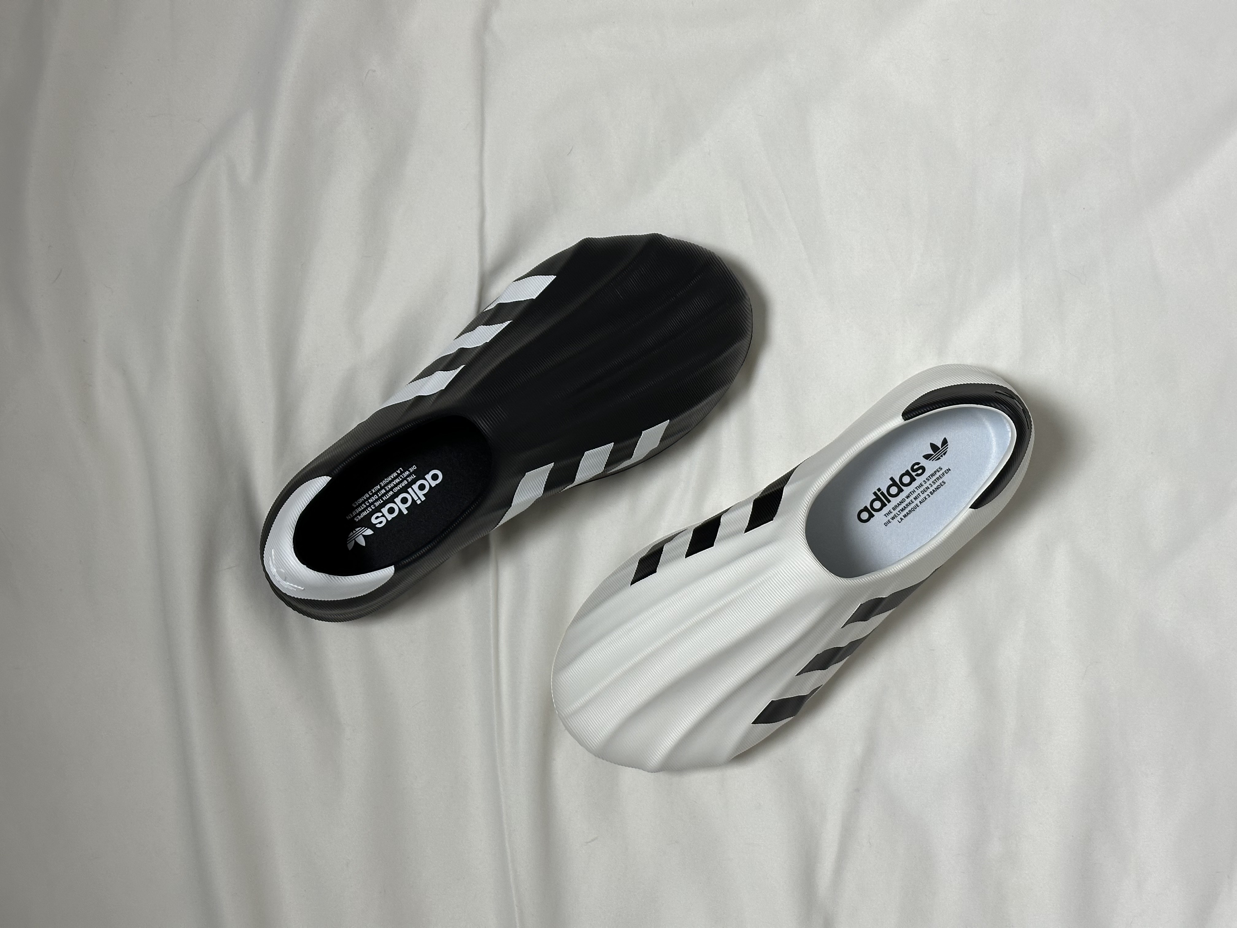 Adidas Adifom Superstar Core White, Adidas Adifom Superstar Core Black Cloud White 착용 스타일 - 1