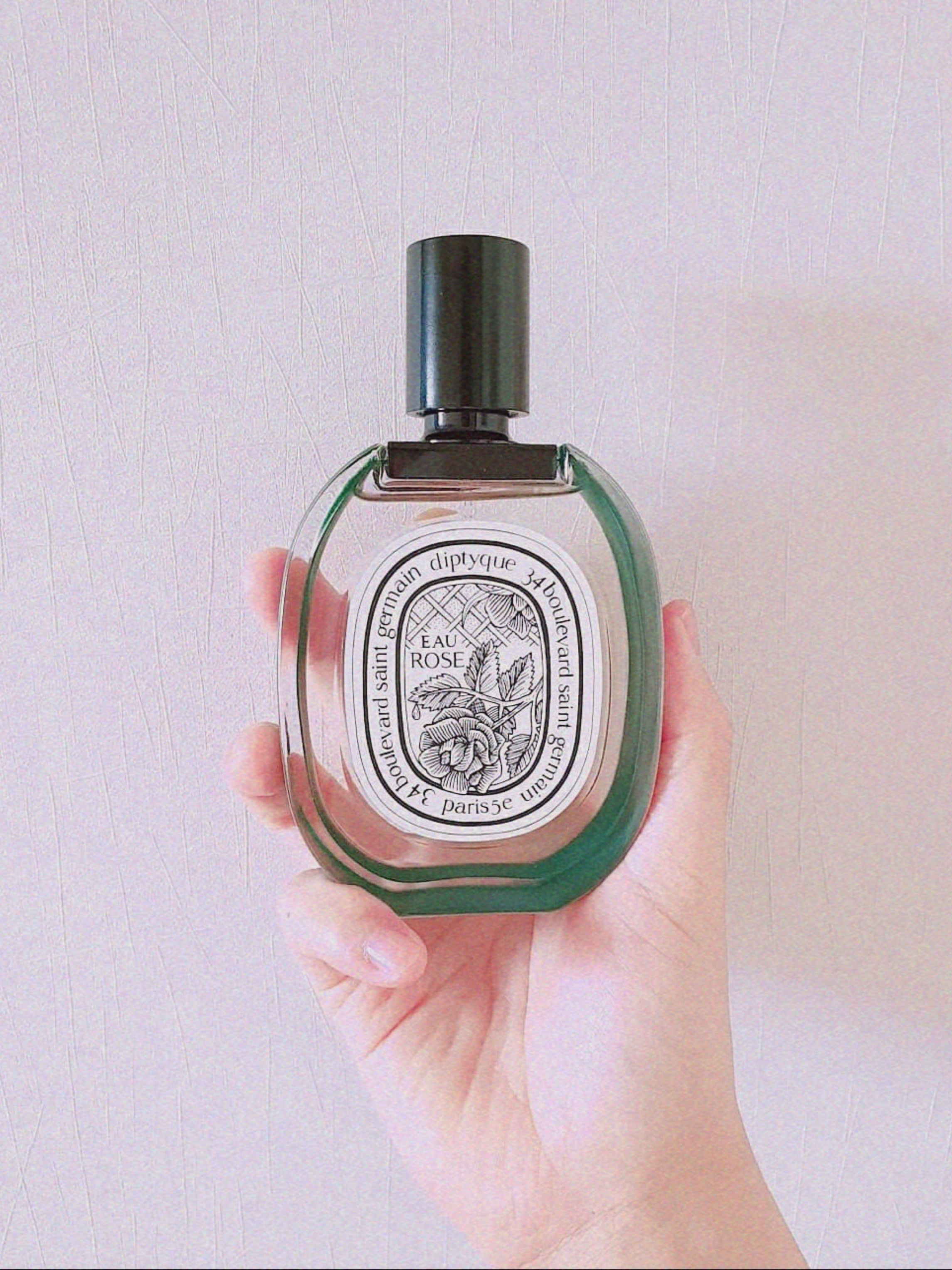 Diptyque Eau Rose Limited Edition Eau De Parfum 75ml 착용 스타일