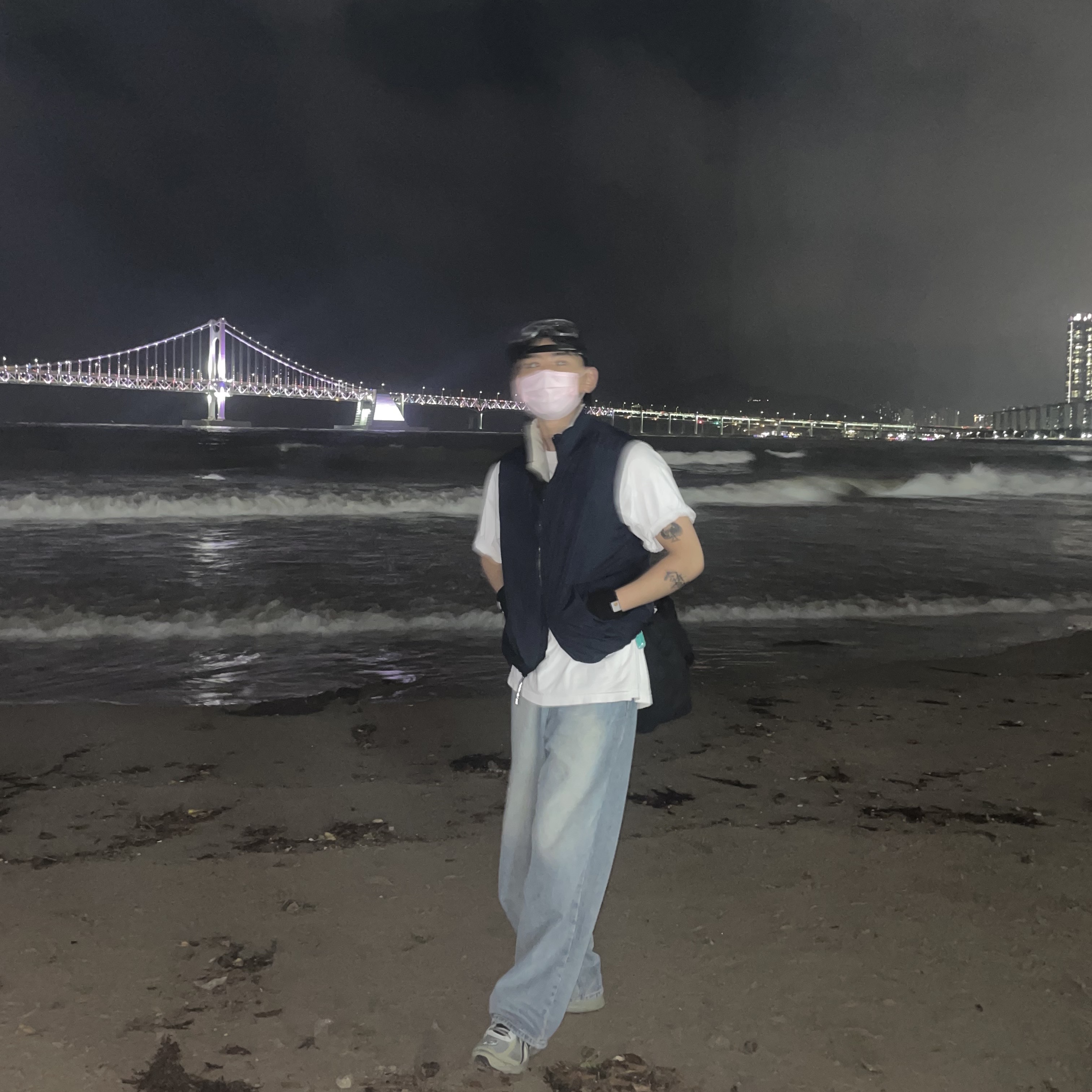 Asics Jog 100 S Sheet Rock - 2E Wide, Darkr8m Studio Busan Silver Logo Cap 착용 스타일