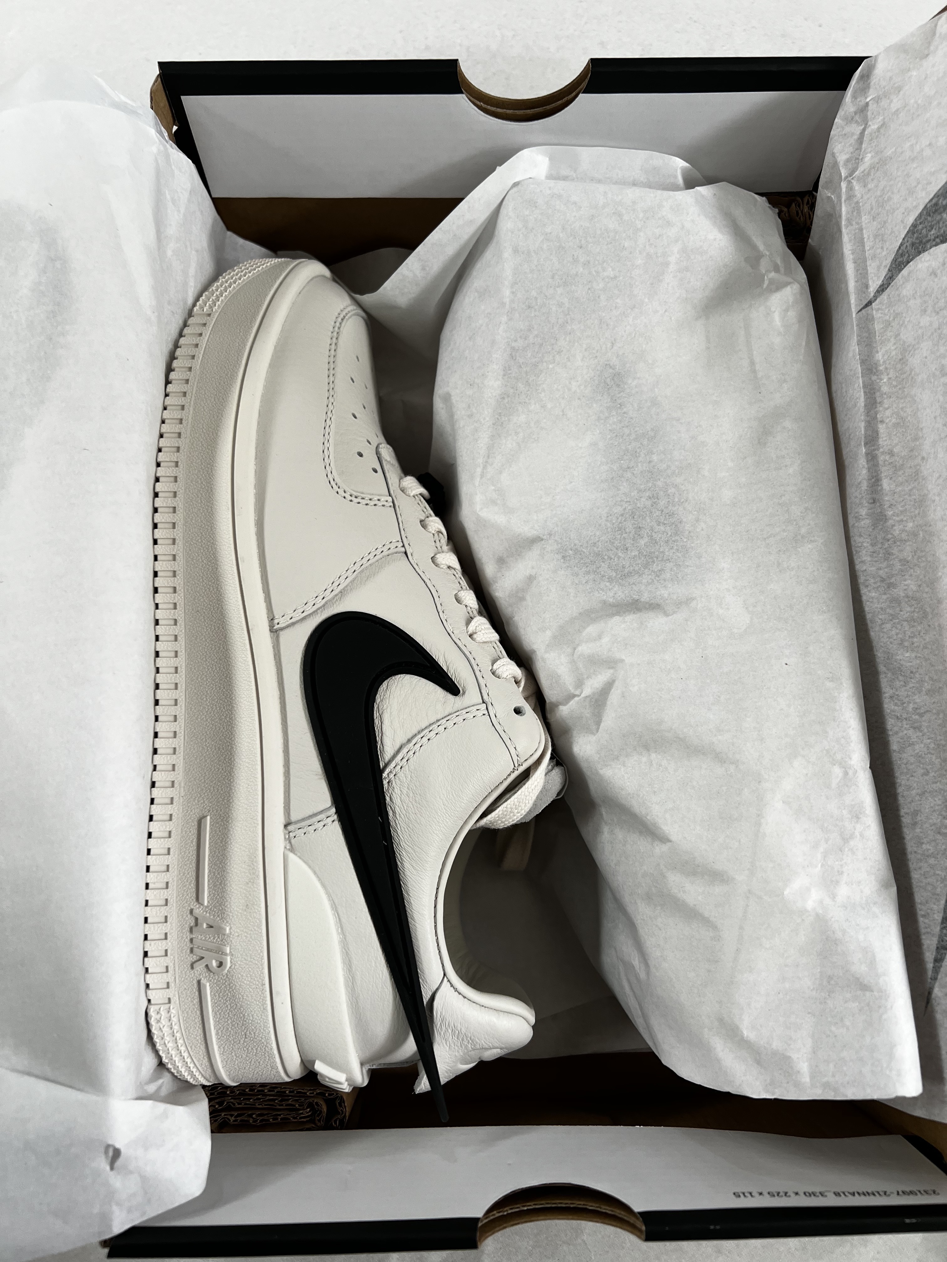 Nike x Ambush Air Force 1 Low SP Phantom 착용 스타일