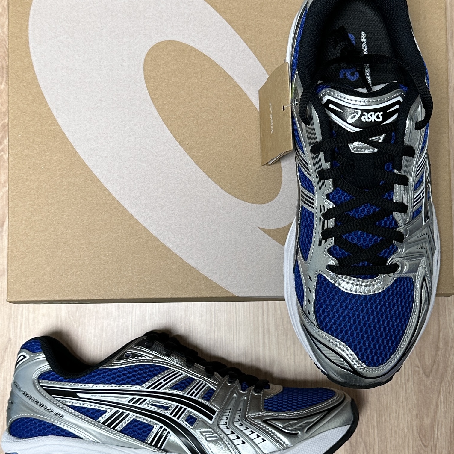 Asics Gel-Kayano 14 Monaco Blue Black 착용 스타일