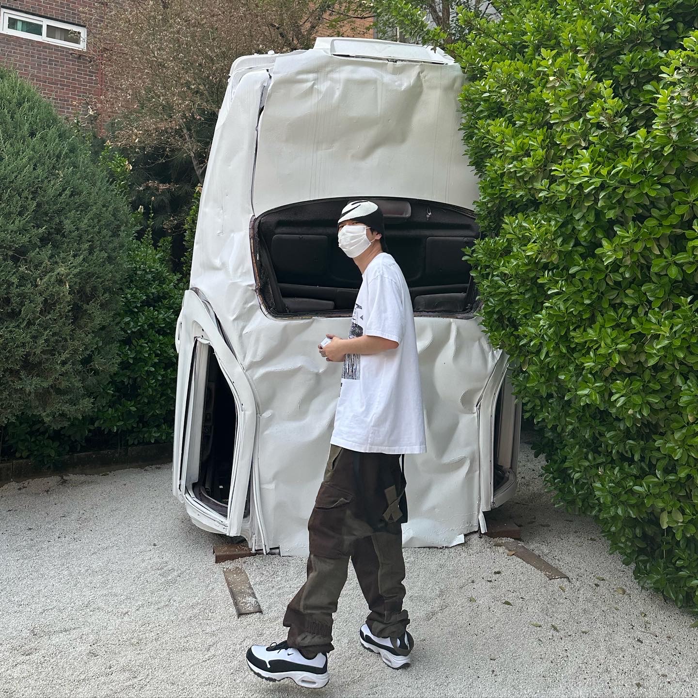 Nike x Comme des Garcons Homme Plus Air Max Sunder SP White Black 착용 스타일 - 2