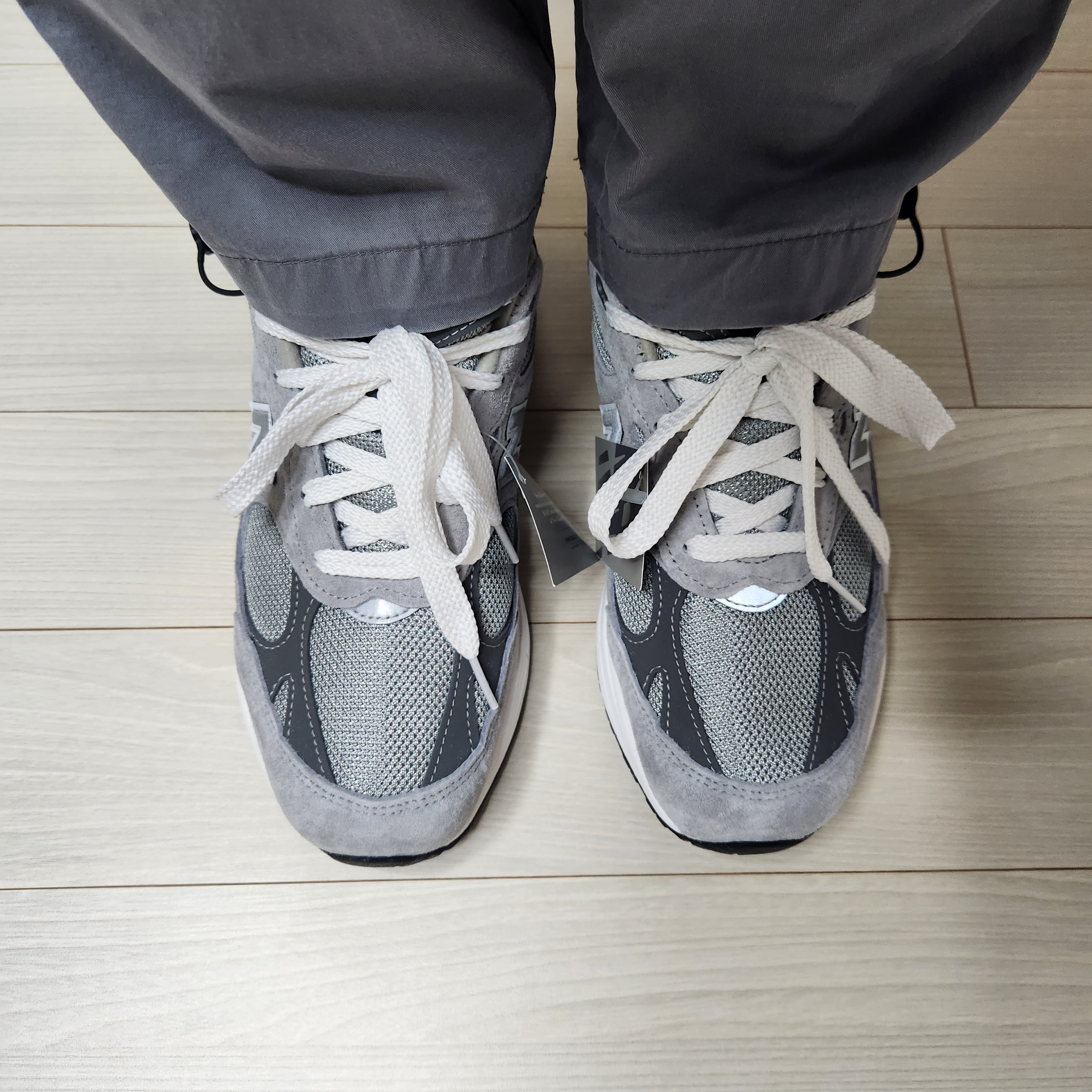 (W) New Balance 993 Made in USA Grey - B Standard 착용 스타일 - 1