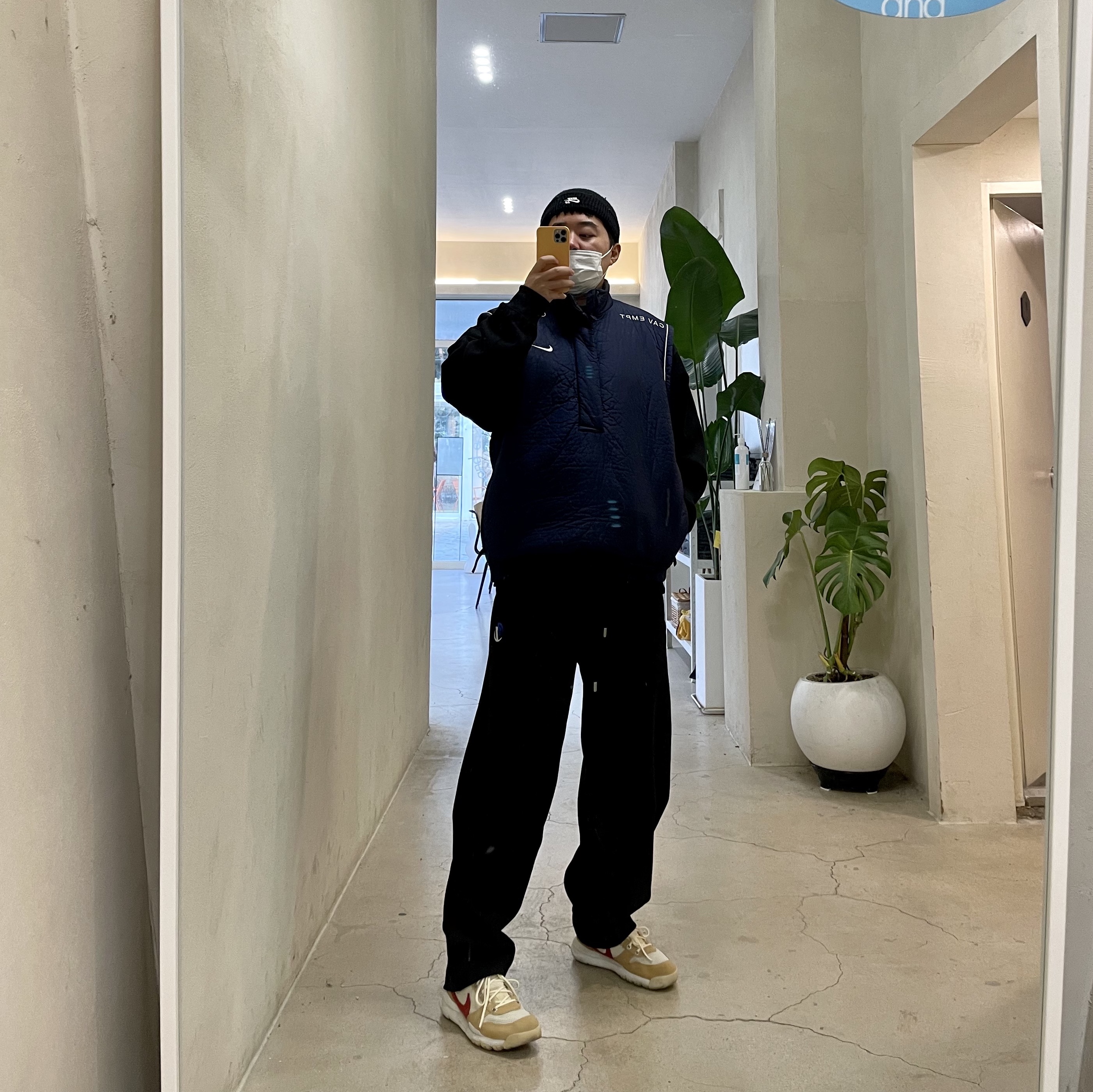 Zara x Ader Error Jogger Pants Black, Nike x Tom Sachs Mars Yard Overshoe 3.0 착용 스타일