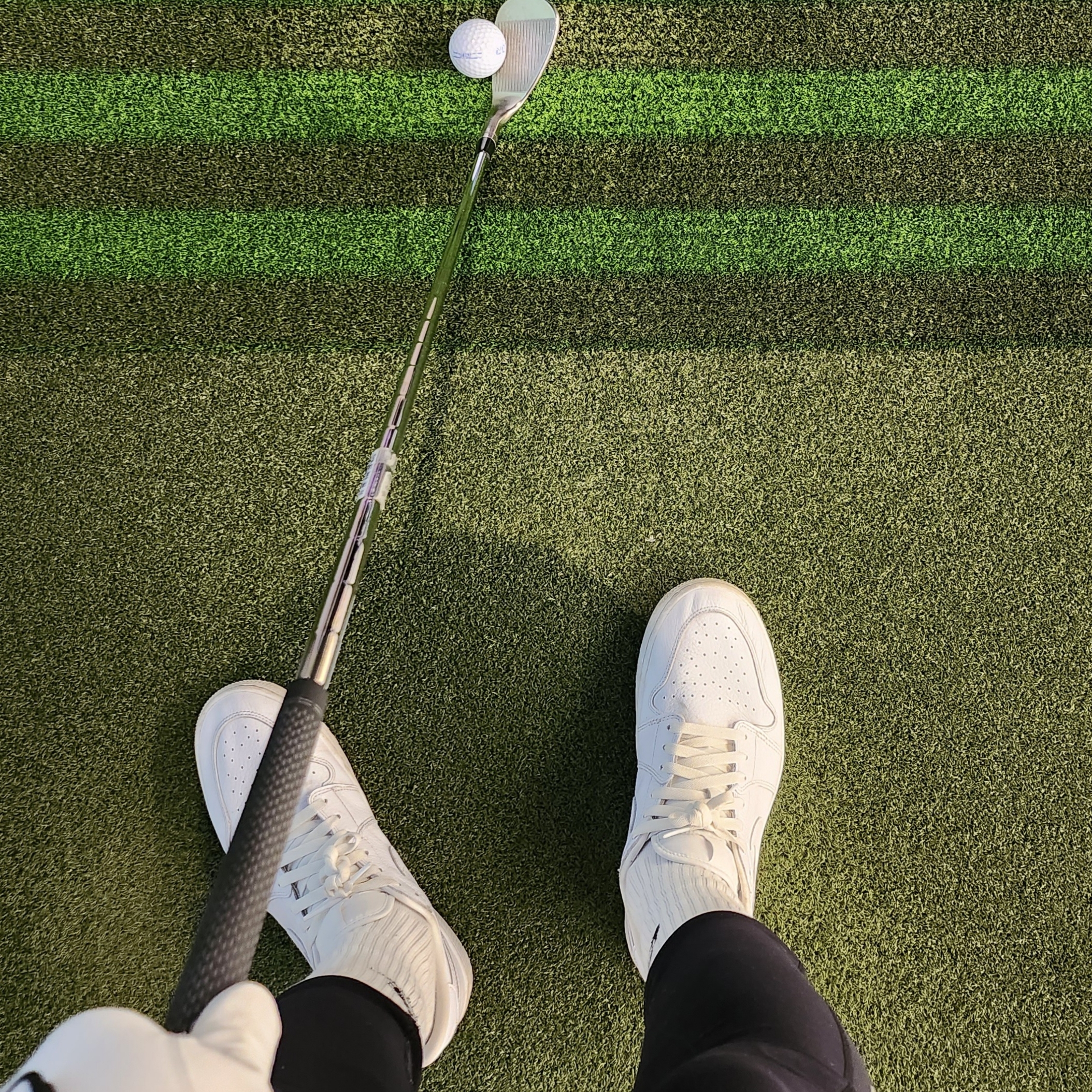 Jordan 1 Low Golf Triple White 착용 스타일