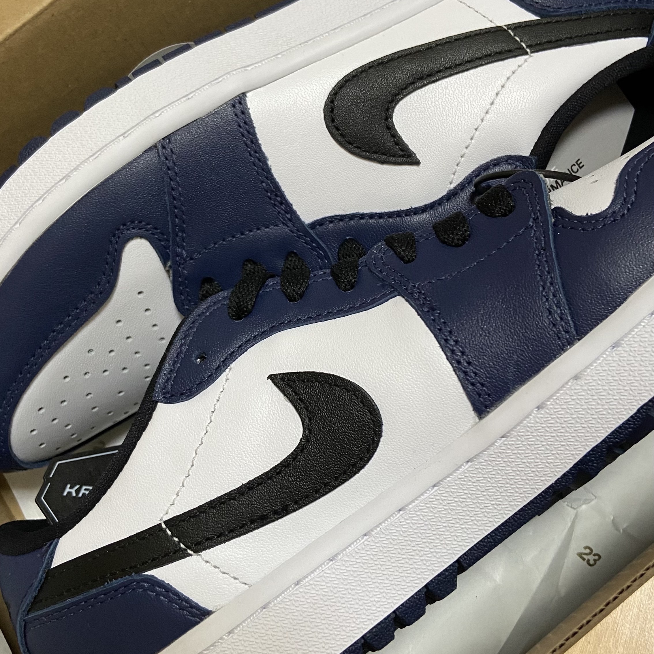 Jordan 1 Low Golf Midnight Navy 착용 스타일