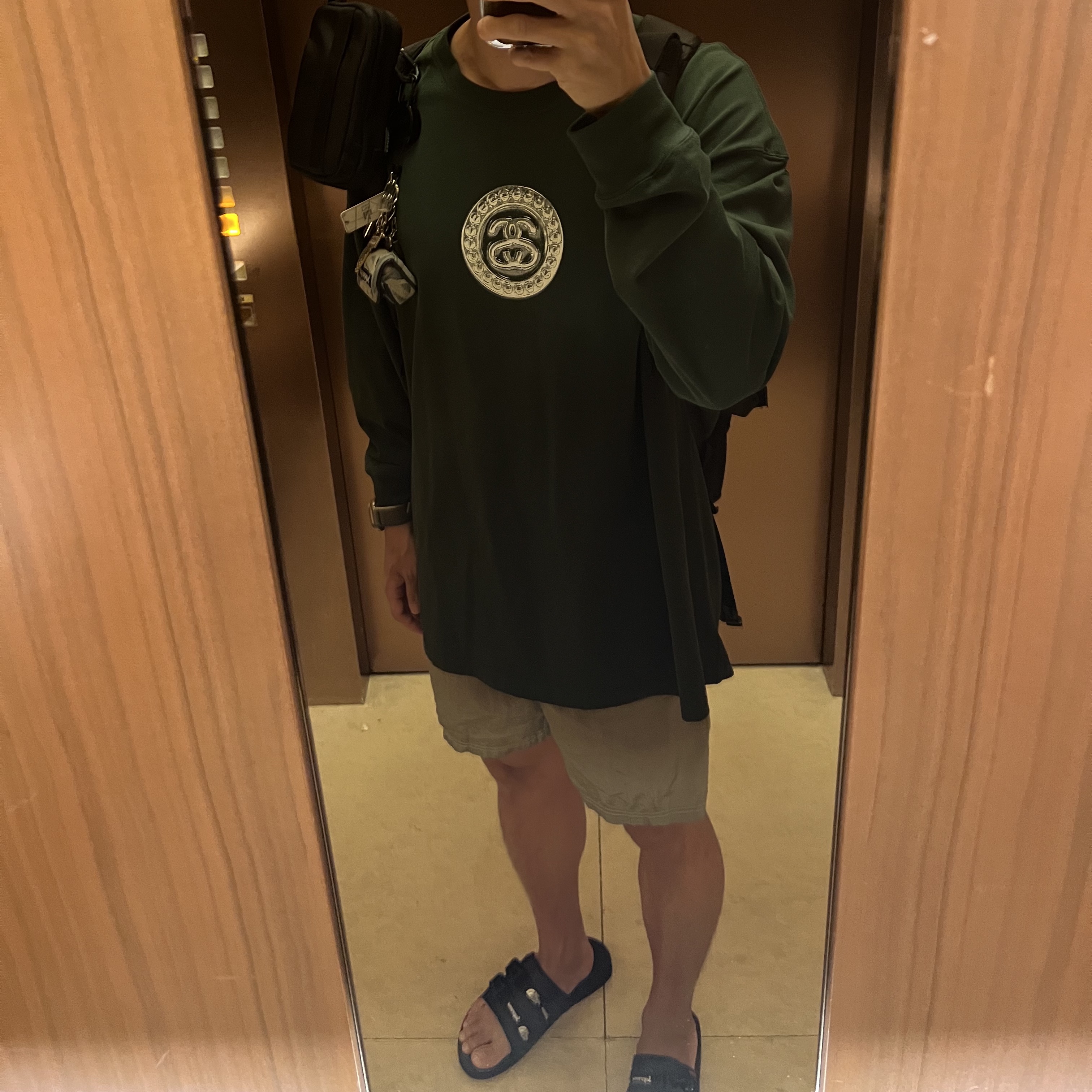 Supreme x The North Face Trekking Sandal Black - 22SS, Nike x Stussy Big Swoosh LS T-Shirt Green - US/EU 착용 스타일