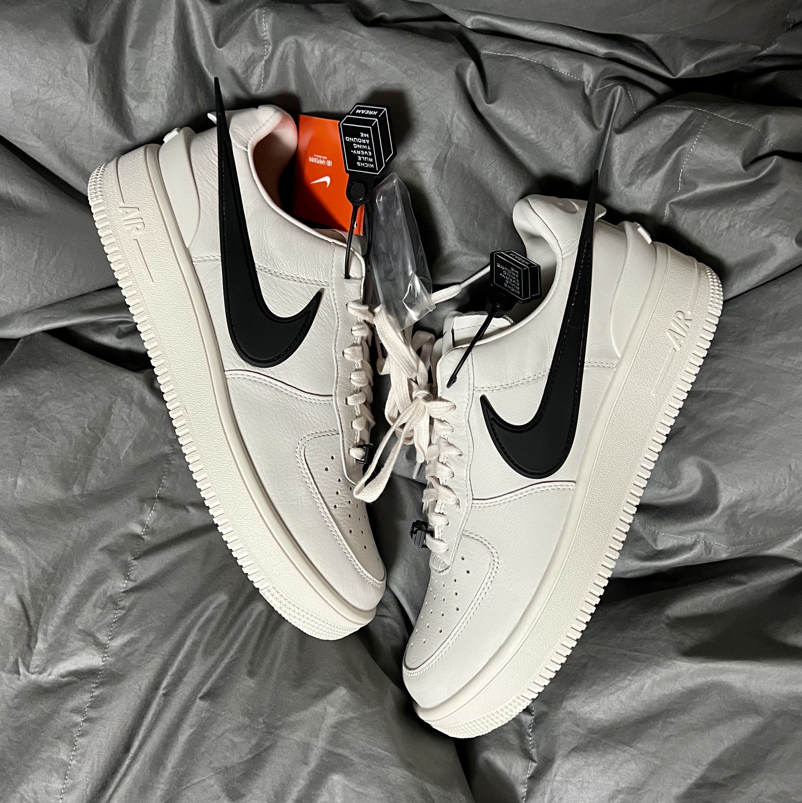 Nike x Ambush Air Force 1 Low SP Phantom 착용 스타일