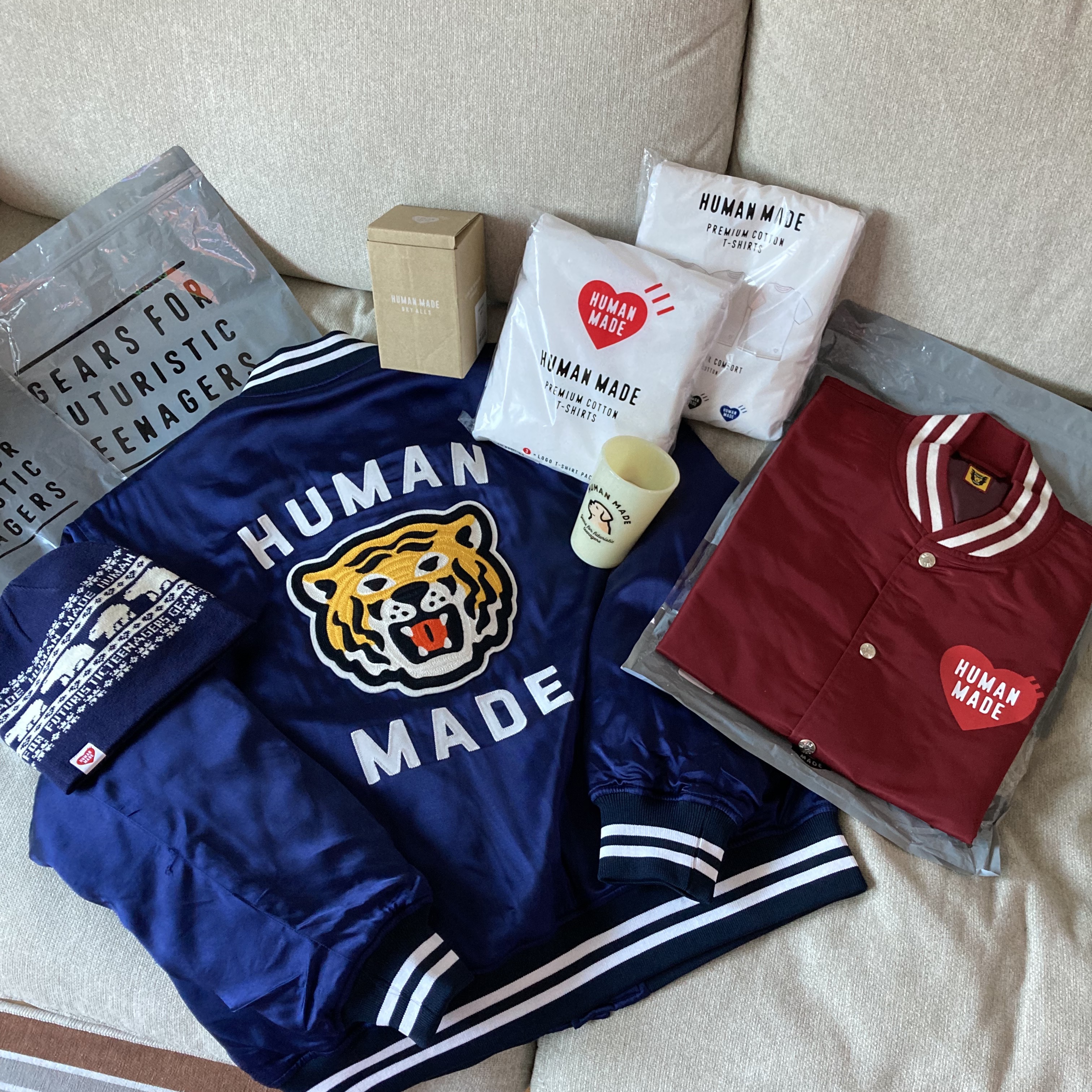 Human Made Stadium Jacket Navy, Human Made Nylon Stadium Jacket Burgundy 착용 스타일
