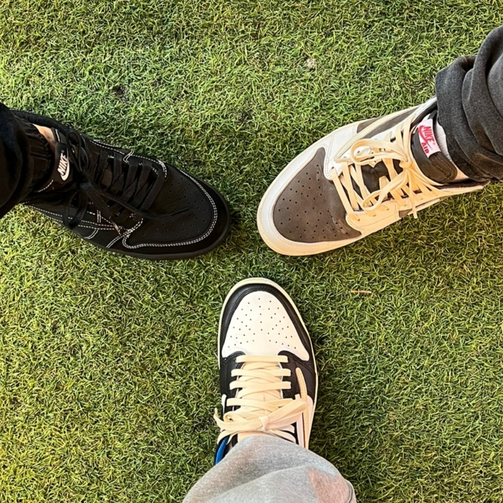 Jordan 1 x Travis Scott Retro Low OG SP Black Phantom 착용 스타일