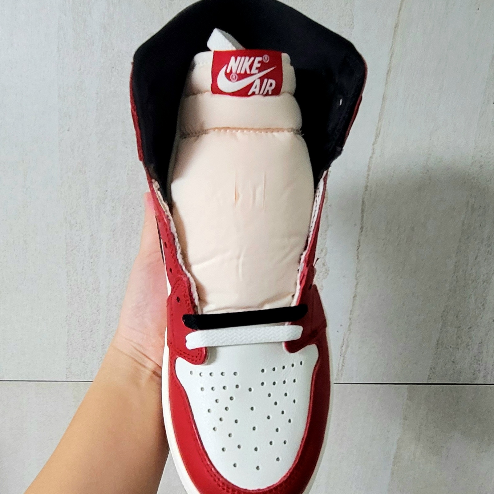 (GS) Jordan 1 Retro High OG Chicago 2022, Jordan 1 Retro High OG Chicago 2022 착용 스타일 - 4