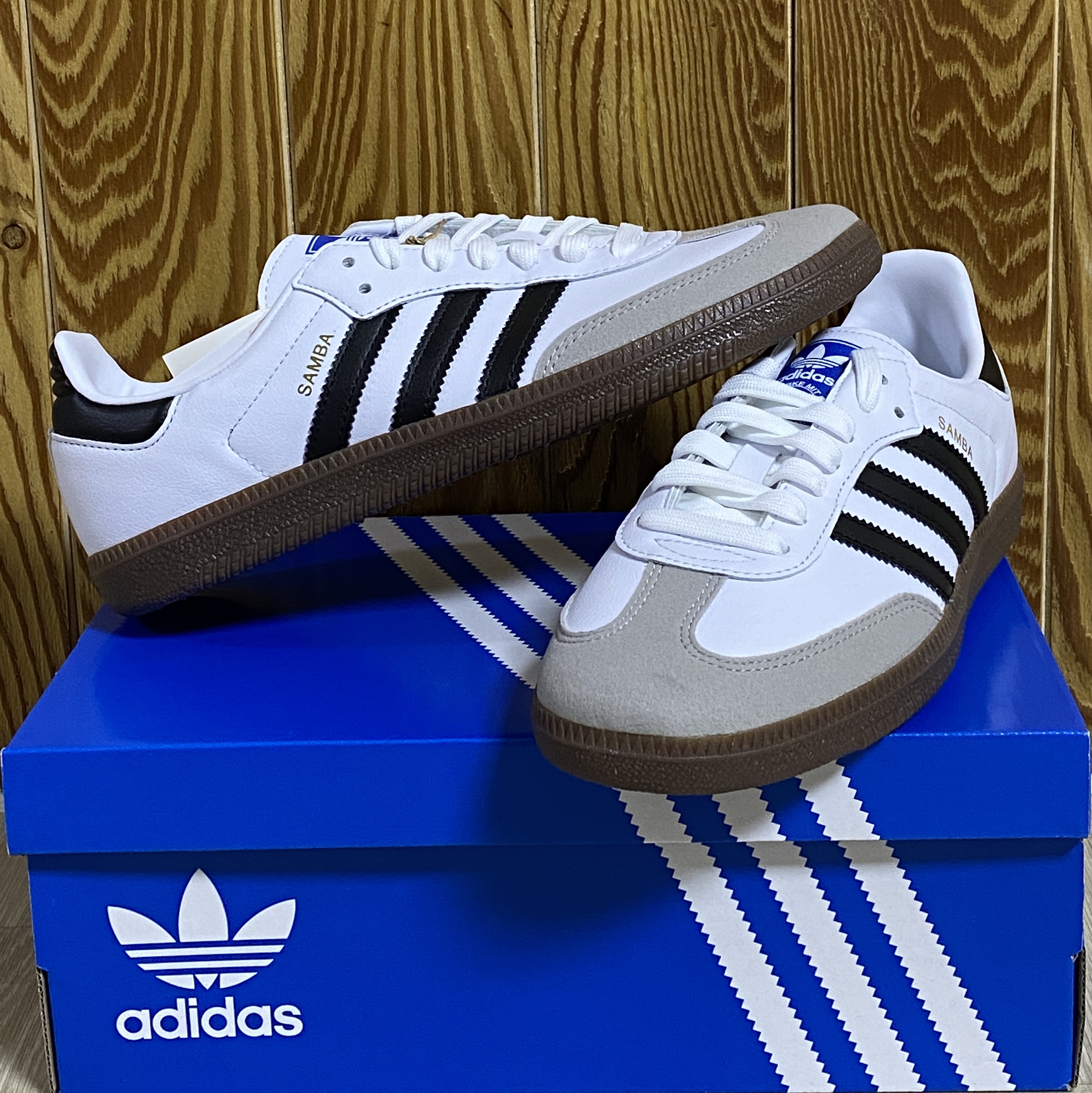 Adidas Samba Vegan White Black 착용 스타일