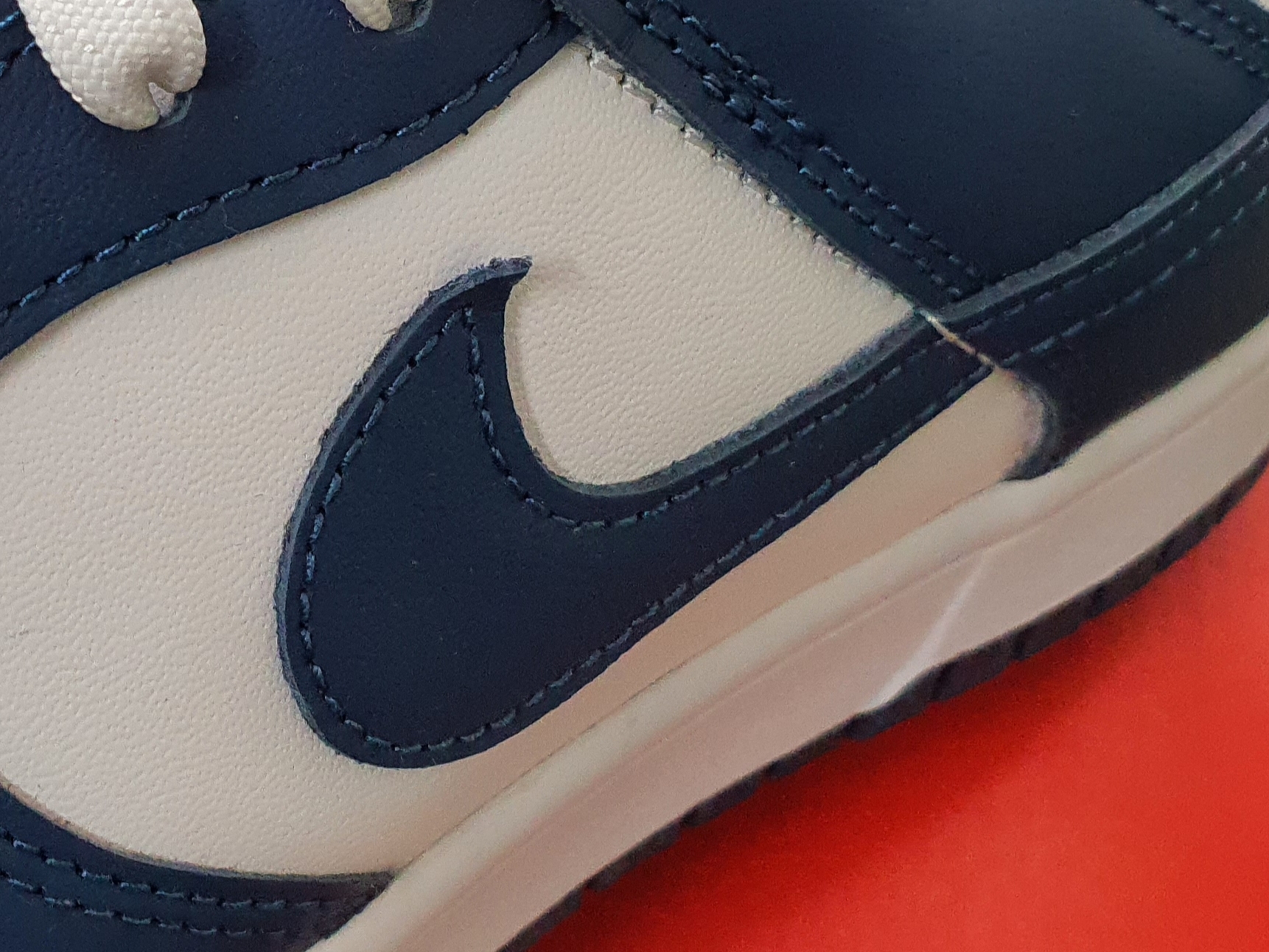 Nike Dunk Low Retro Valerian Blue 착용 스타일 - 2