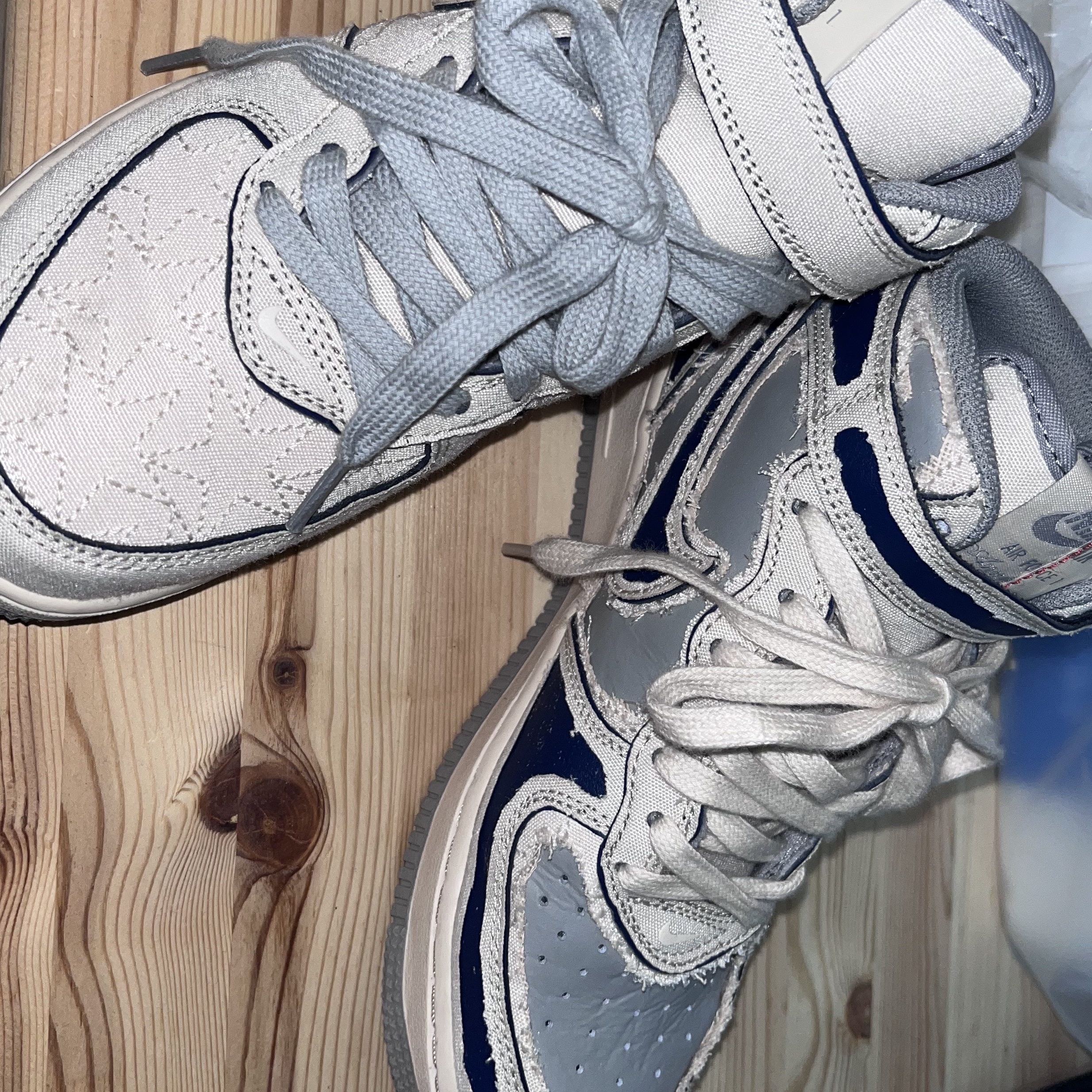 Nike Air Force 1 Mid '07 Pearl White 착용 스타일 - 2