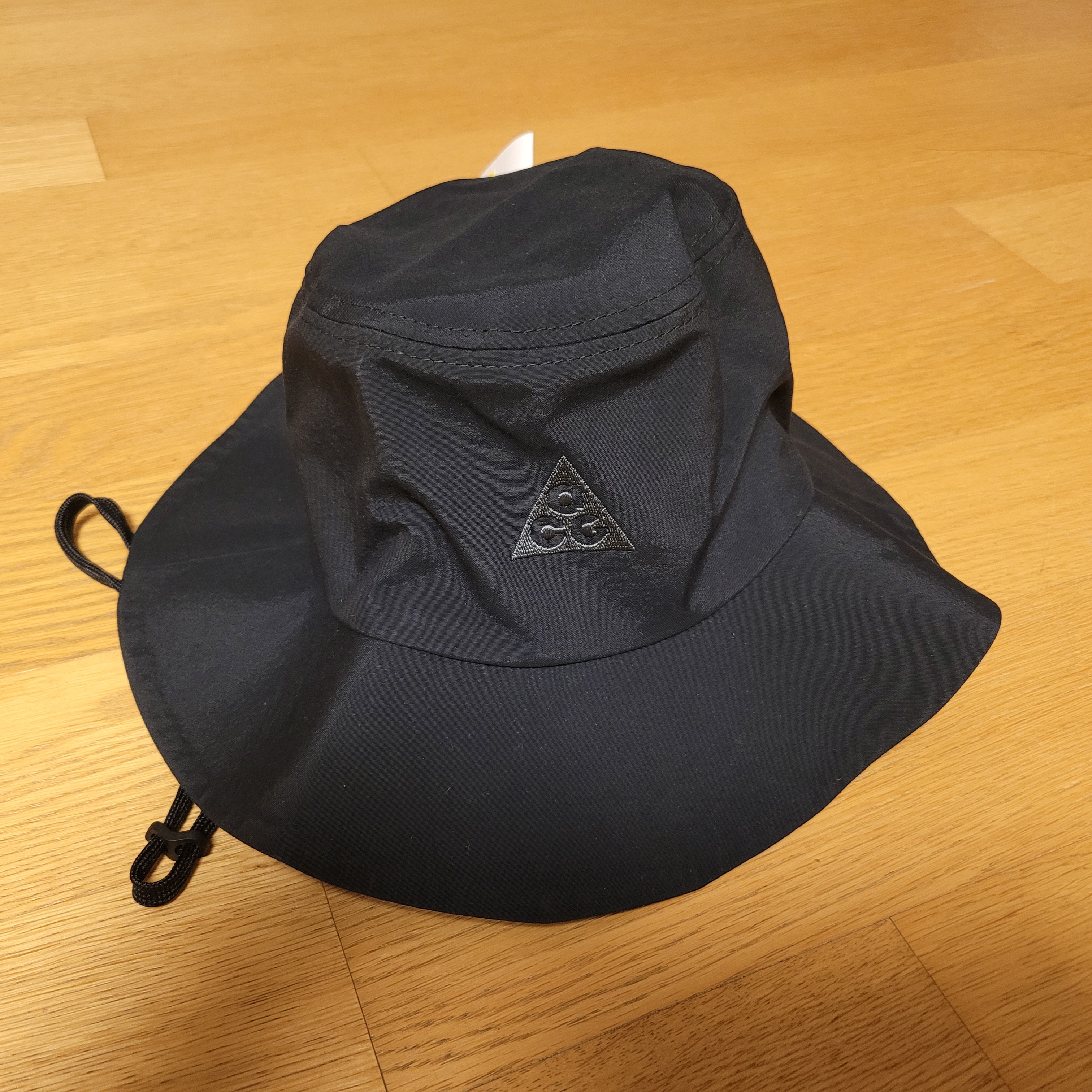 Nike NRG ACG Bucket Black 착용 스타일
