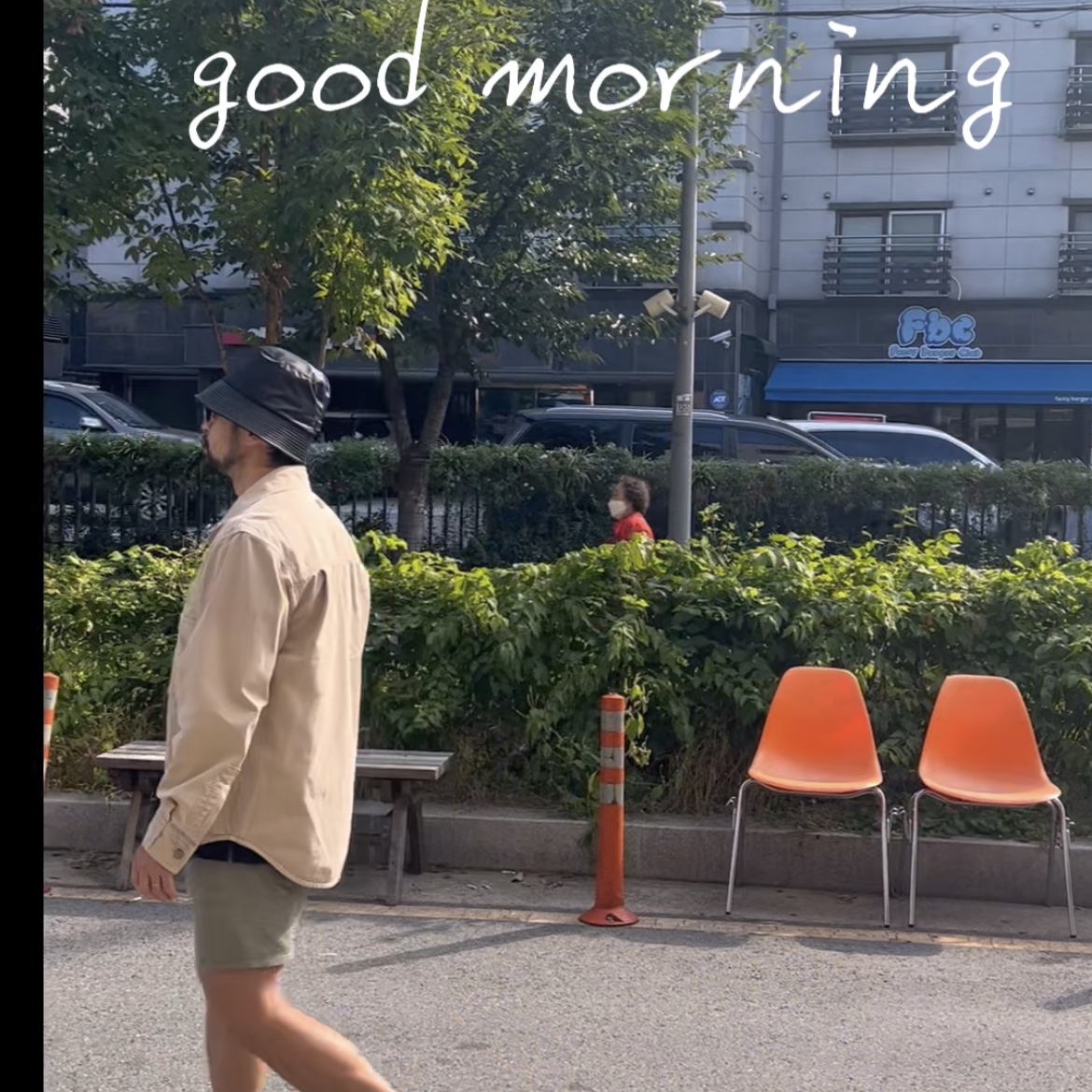 Wooyoungmi Bucket Hat Black - 22FW, Wooyoungmi Cotton Back Logo T-shirt Black - 23SS 착용 스타일 - 2