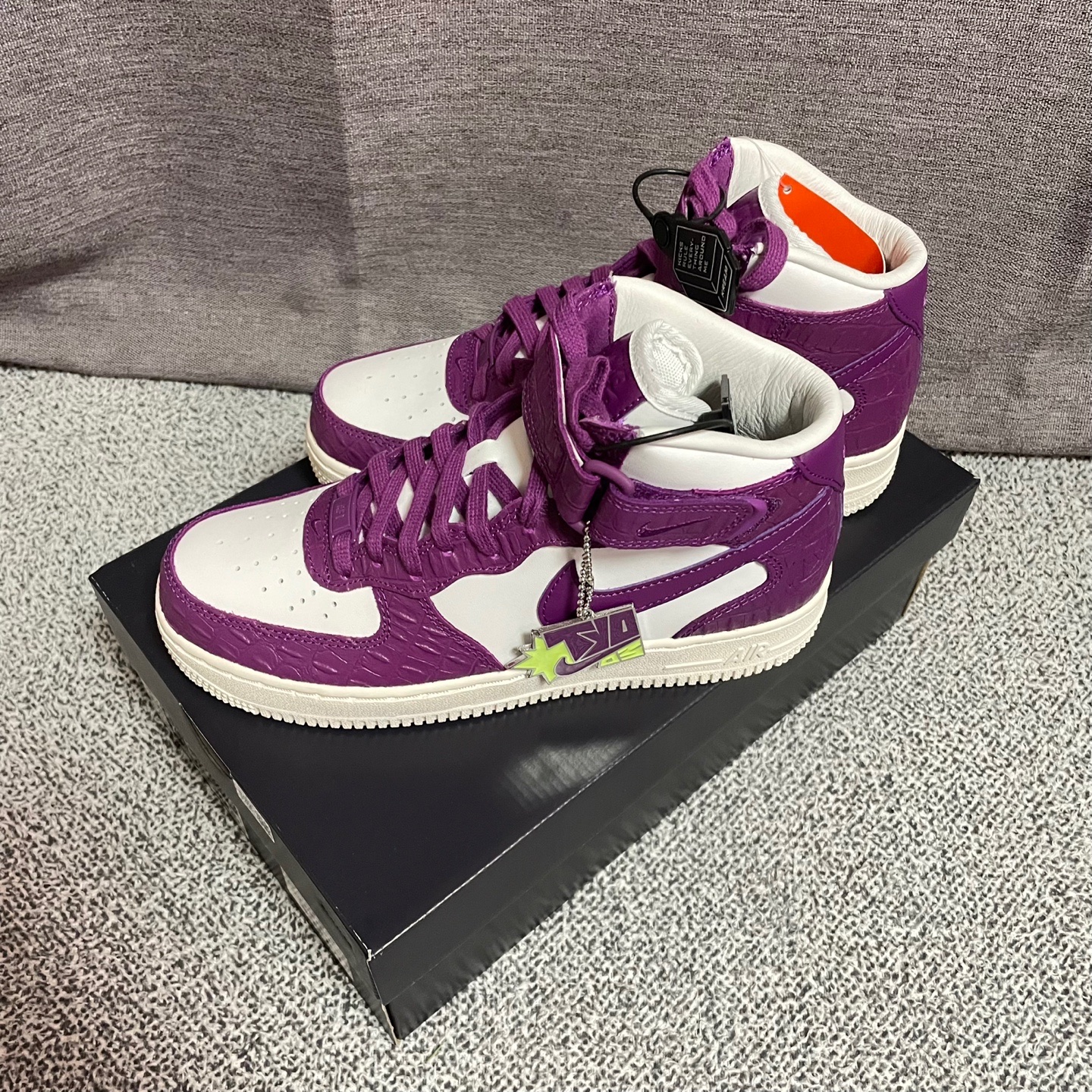 (W) Nike Air Force 1 Mid '07 Tokyo 03 Viotech 착용 스타일 - 4