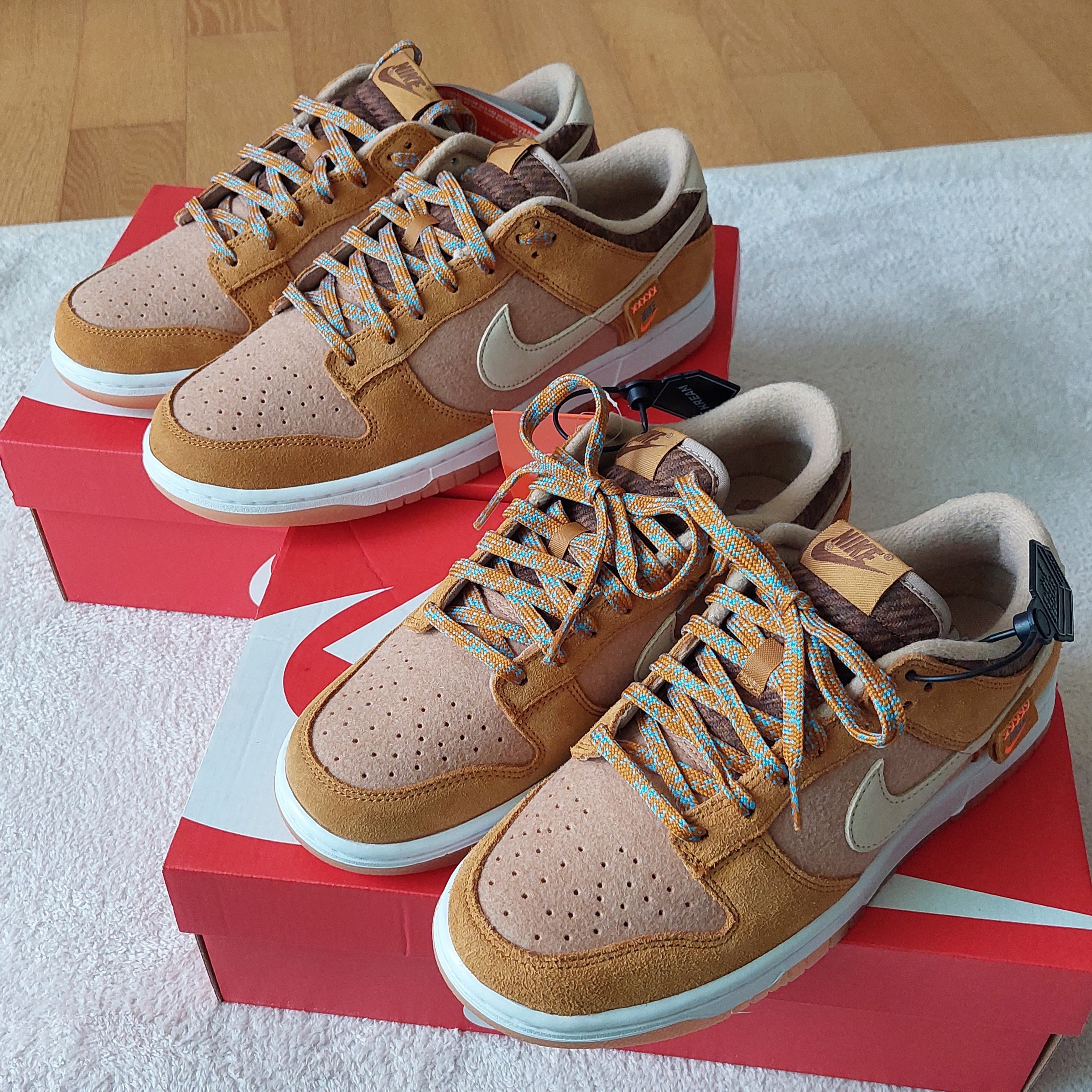 Nike Dunk Low SE Praline Desert Ochre 착용 스타일 - 1