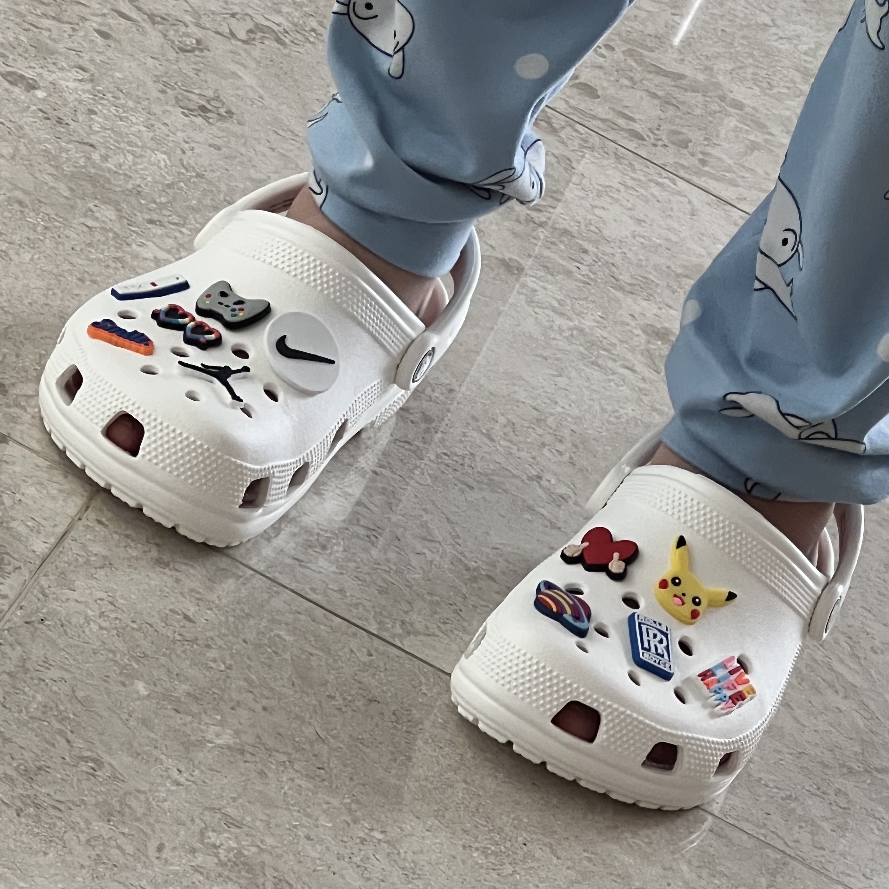 Crocs Classic Clog White 착용 스타일