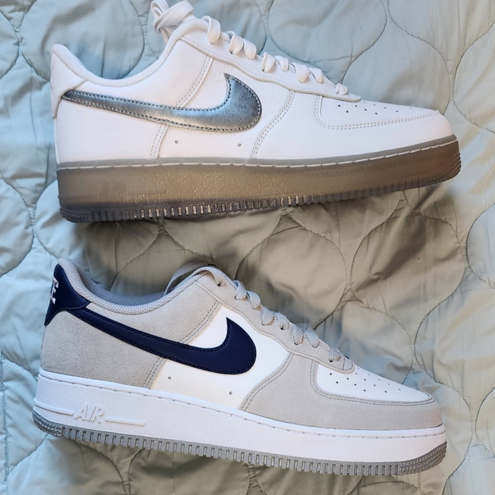 Nike Air Force 1 '07 Light Smoke Grey Midnight Navy, Nike Air Force 1 '07 PRM Metallic Silver 착용 스타일