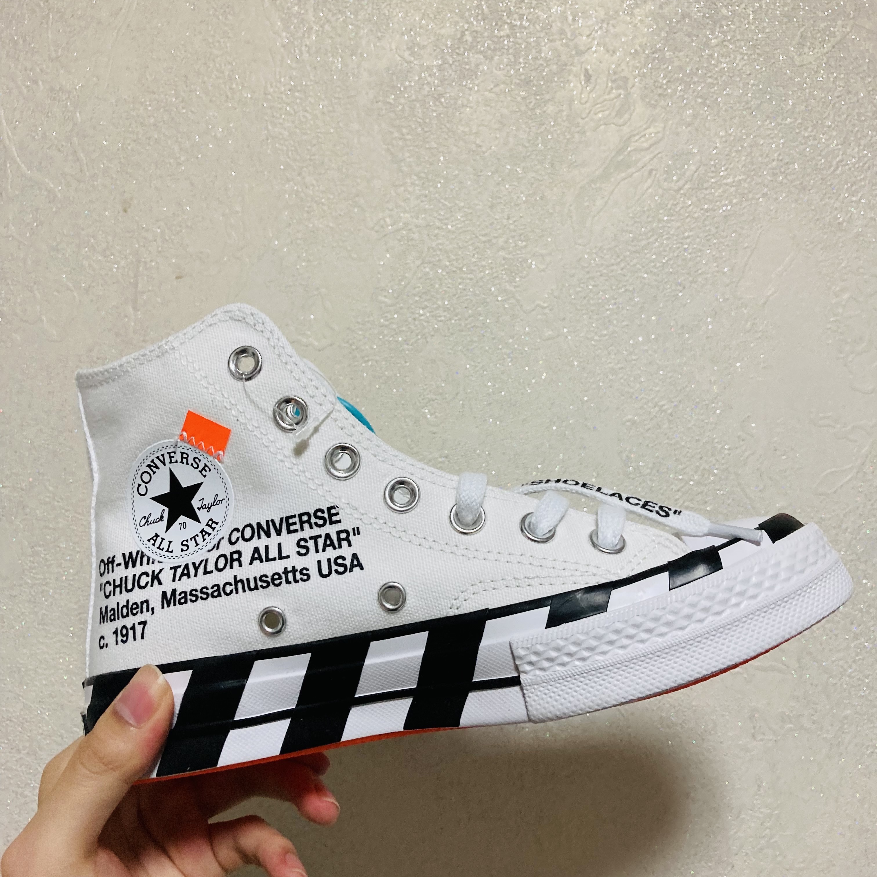 Converse x Off-White Chuck 70 High V2 2021 착용 스타일