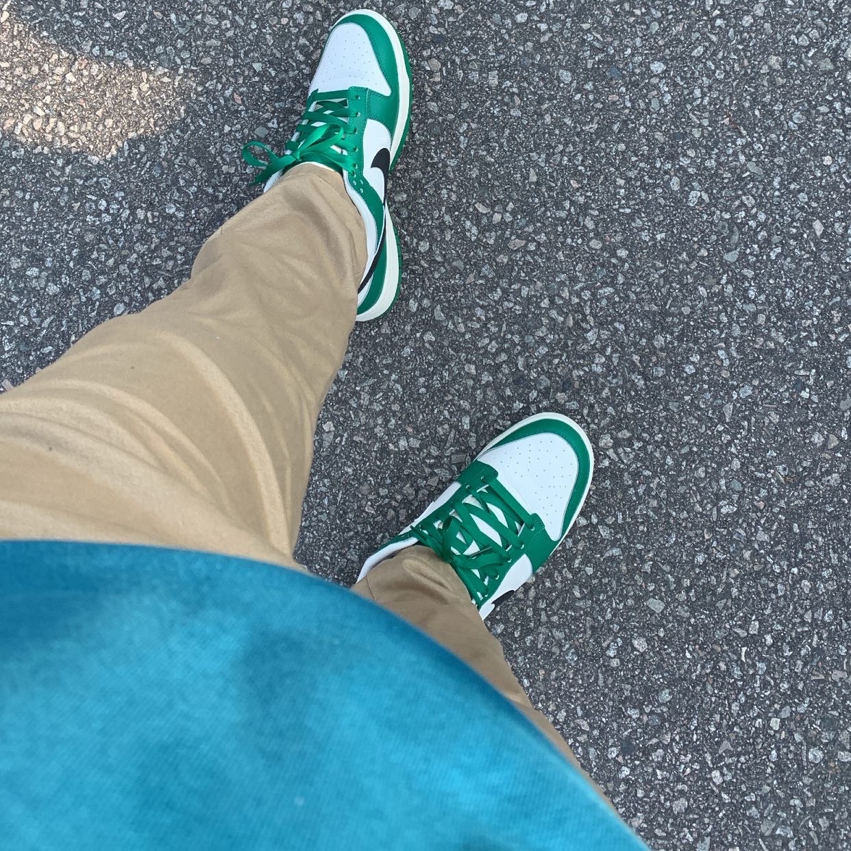 Nike Dunk Low Retro SE Jackpot Malachite 착용 스타일 - 1