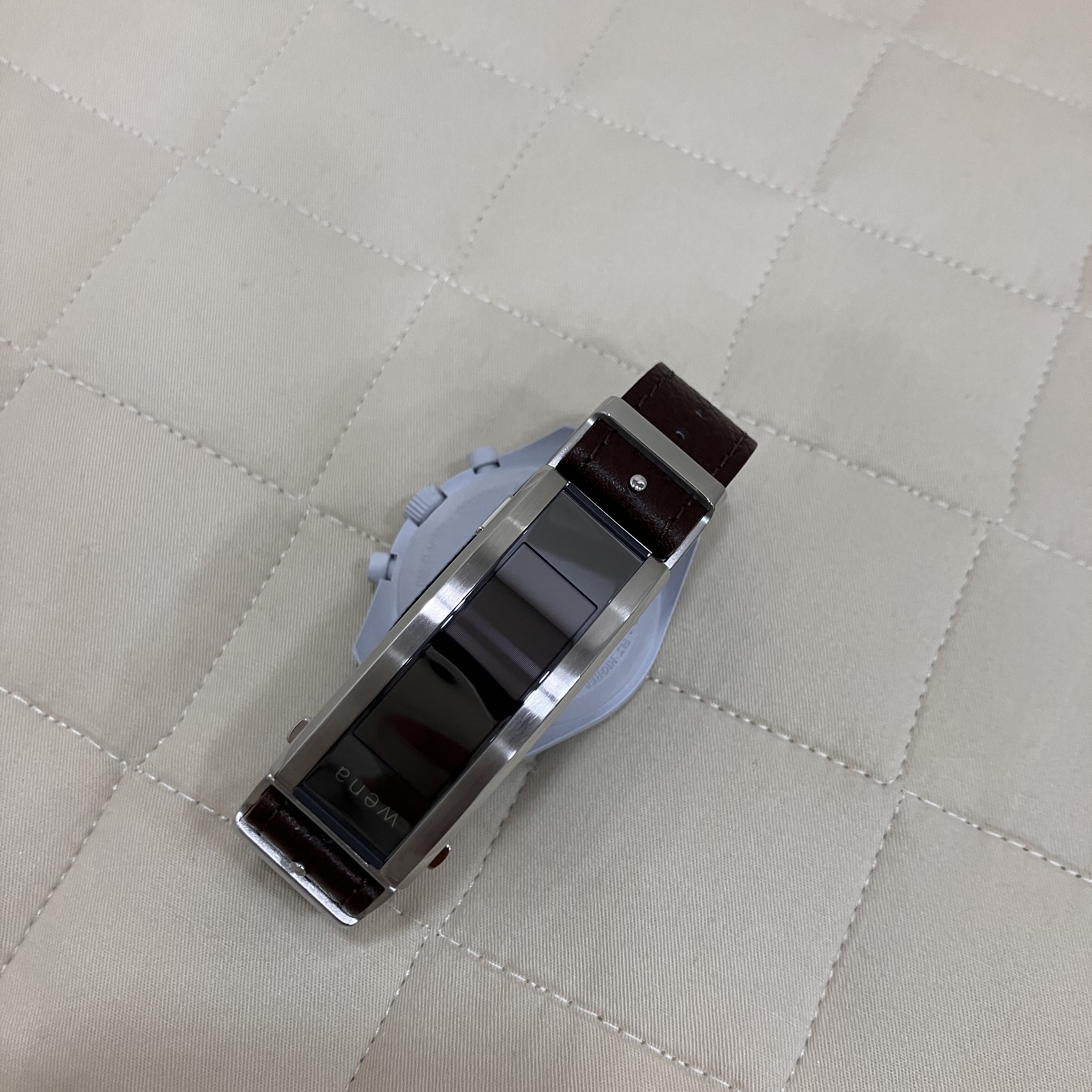 Swatch x Omega Bioceramic MoonSwatch Mission To Pluto 착용 스타일 - 5