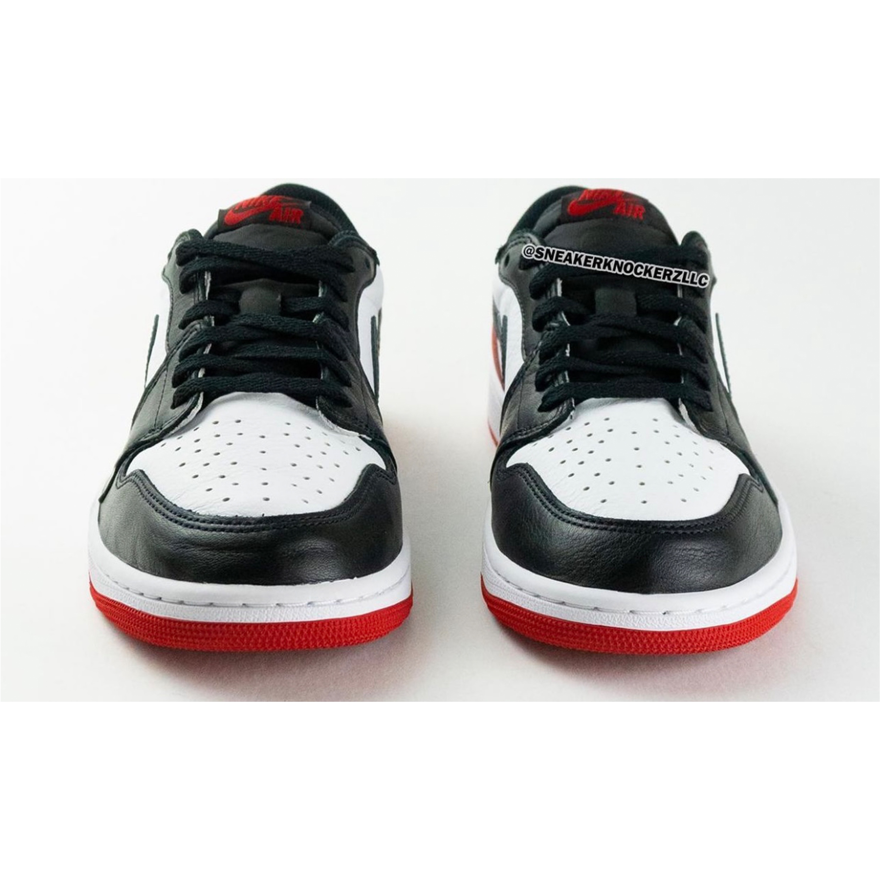 Jordan 1 Retro Low OG Black Toe 착용 스타일 - 3