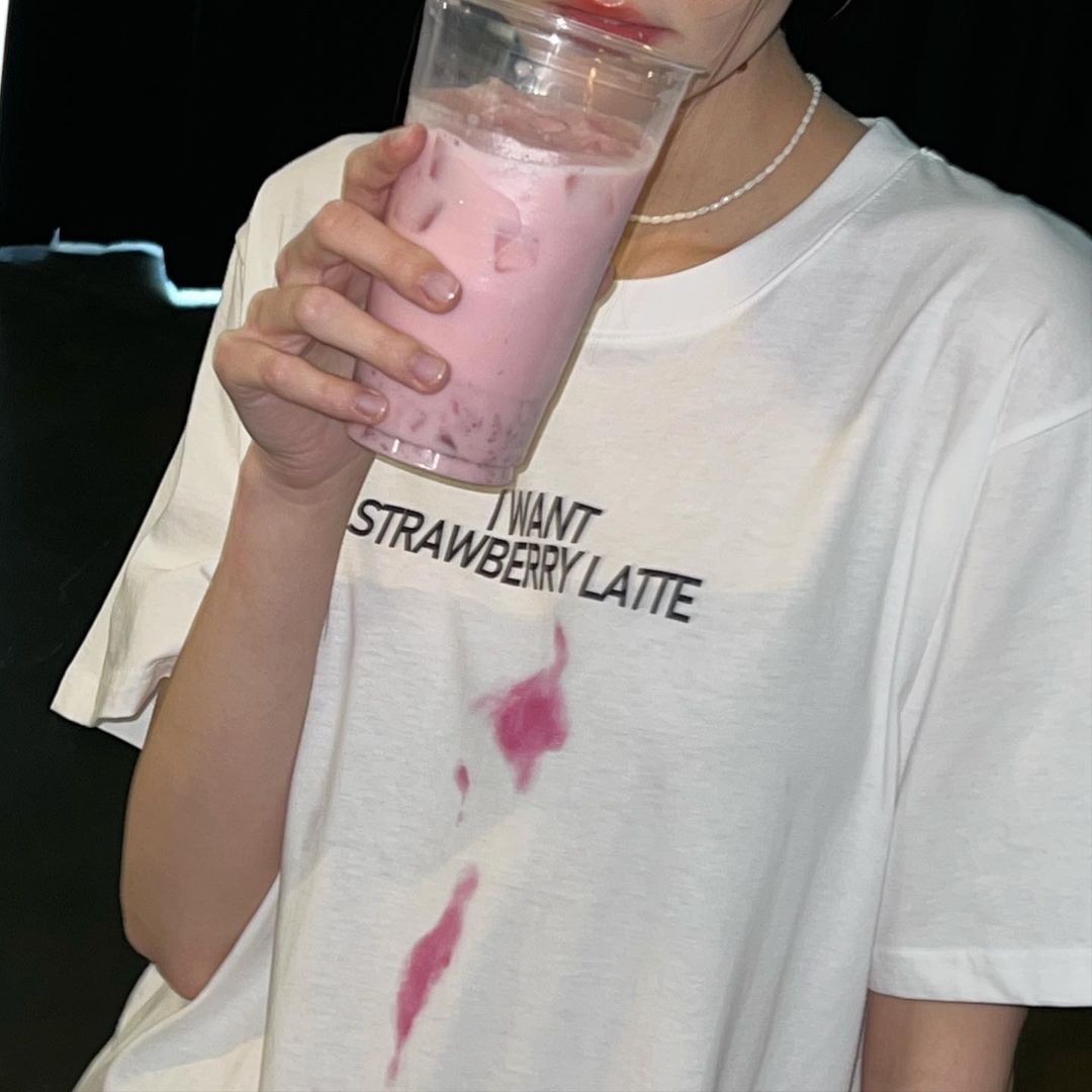 Pepper Pepper Women Drinking Digital Print Top Pink 착용 스타일