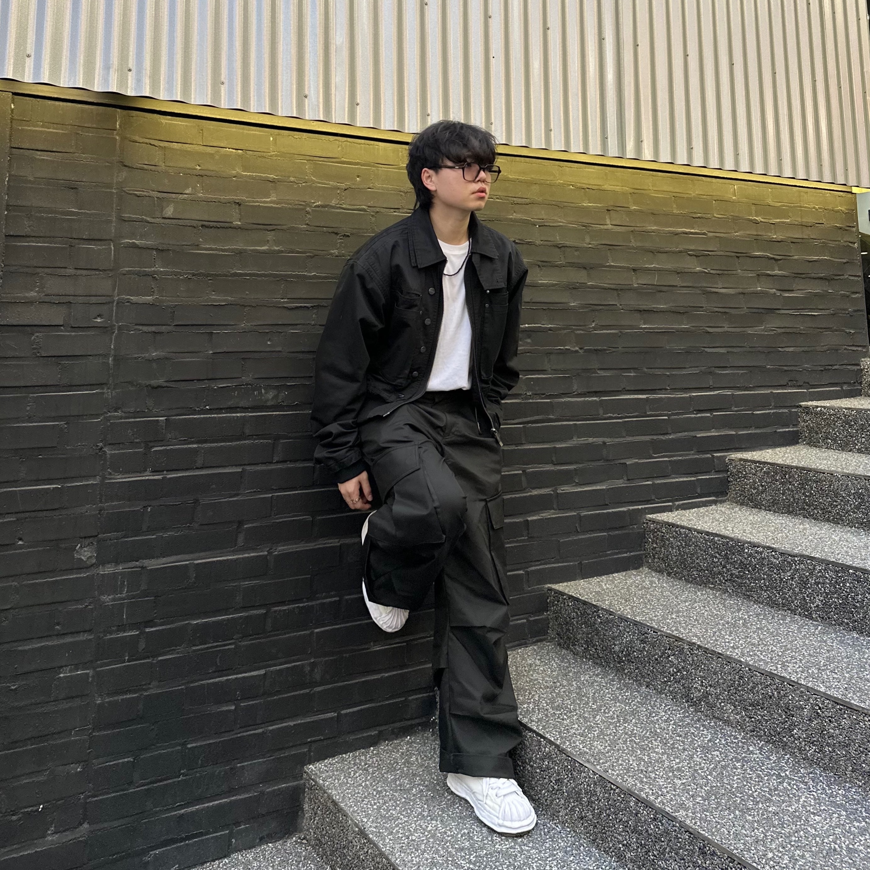 Maison Mihara Yasuhiro Blakey OG Sole Canvas Low-top Sneakers White 착용 스타일 - 1