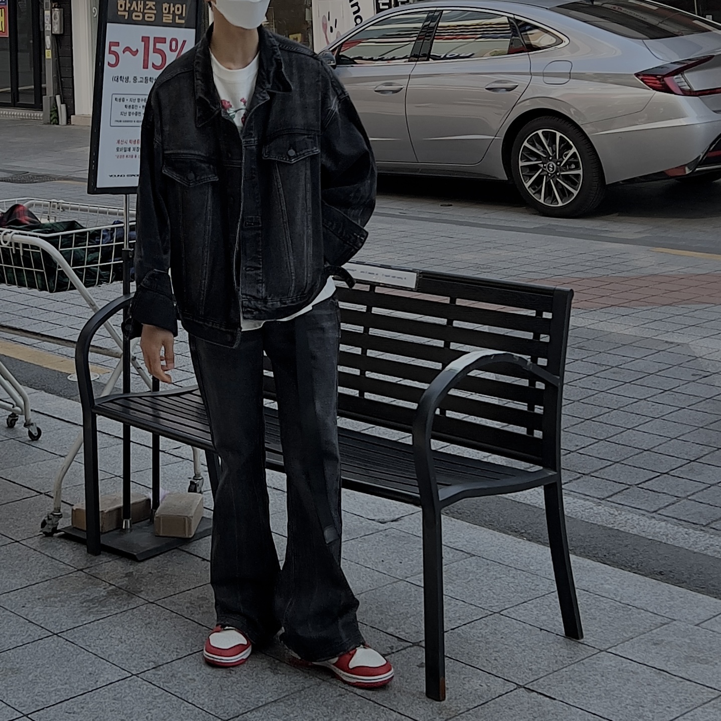 Nike x NBA Dunk Low Retro EMB Black and Chile Red, Essentials Denim Jacket Black - 22SS 착용 스타일