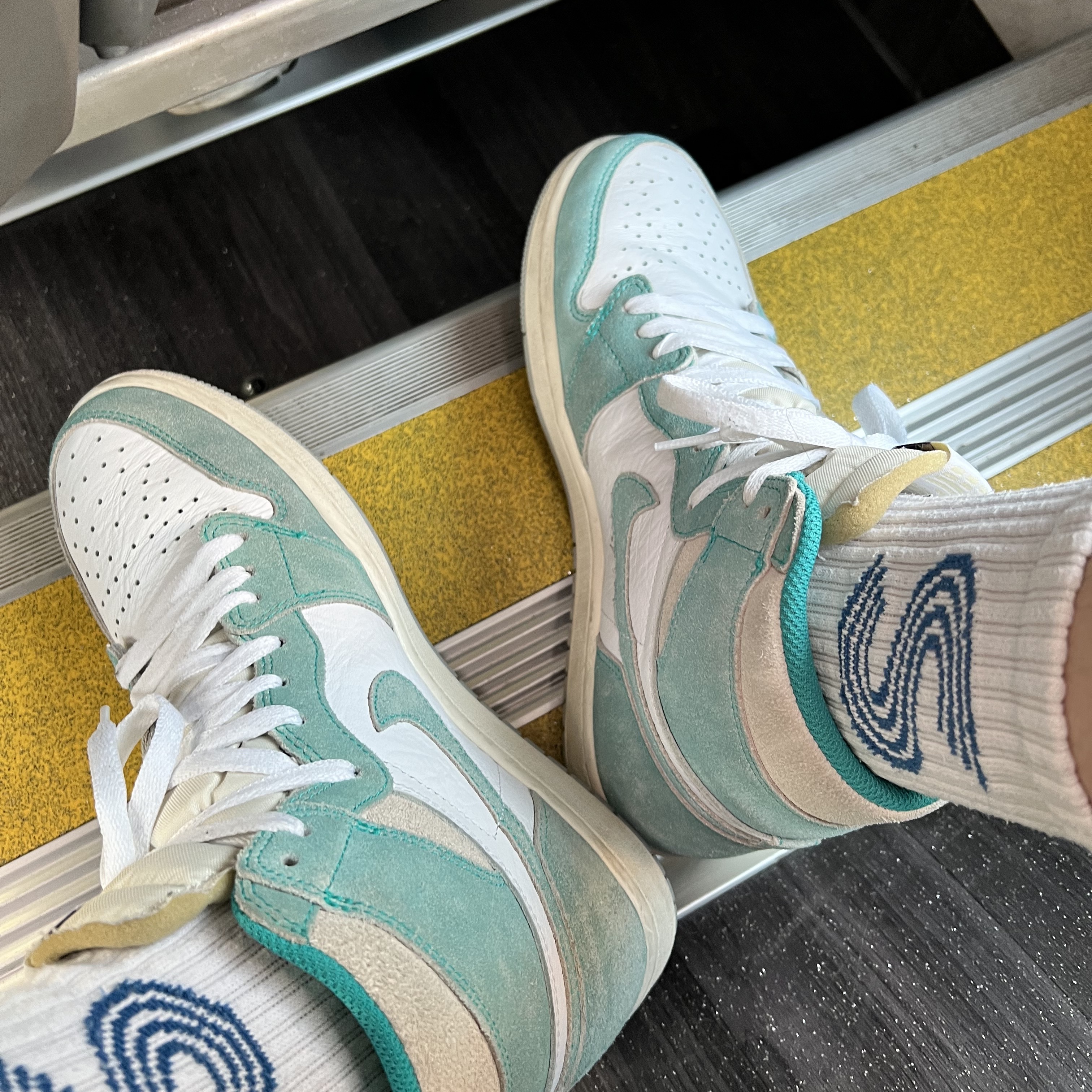 Jordan 1 Retro High OG Turbo Green 착용 스타일