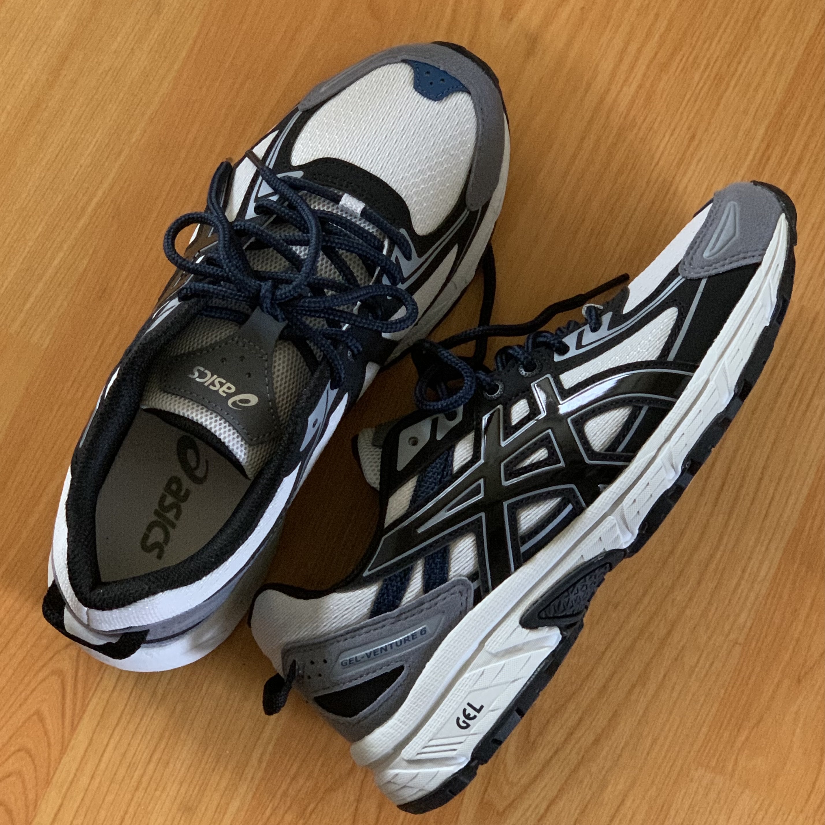 Asics Gel-Venture 6 SPS Glacier Grey 착용 스타일