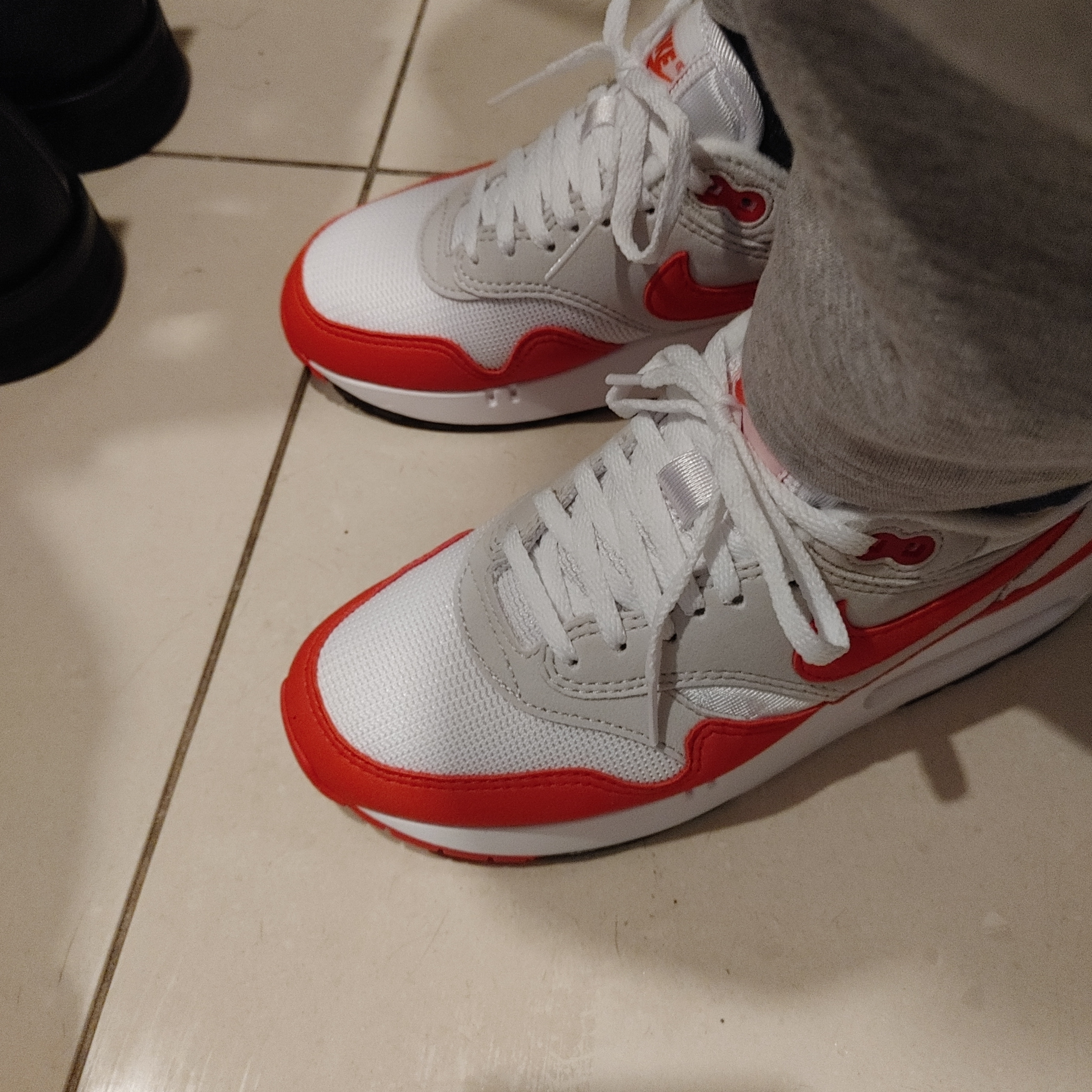 (W) Nike Air Max 1 '86 OG Big Bubble White University Red 착용 스타일