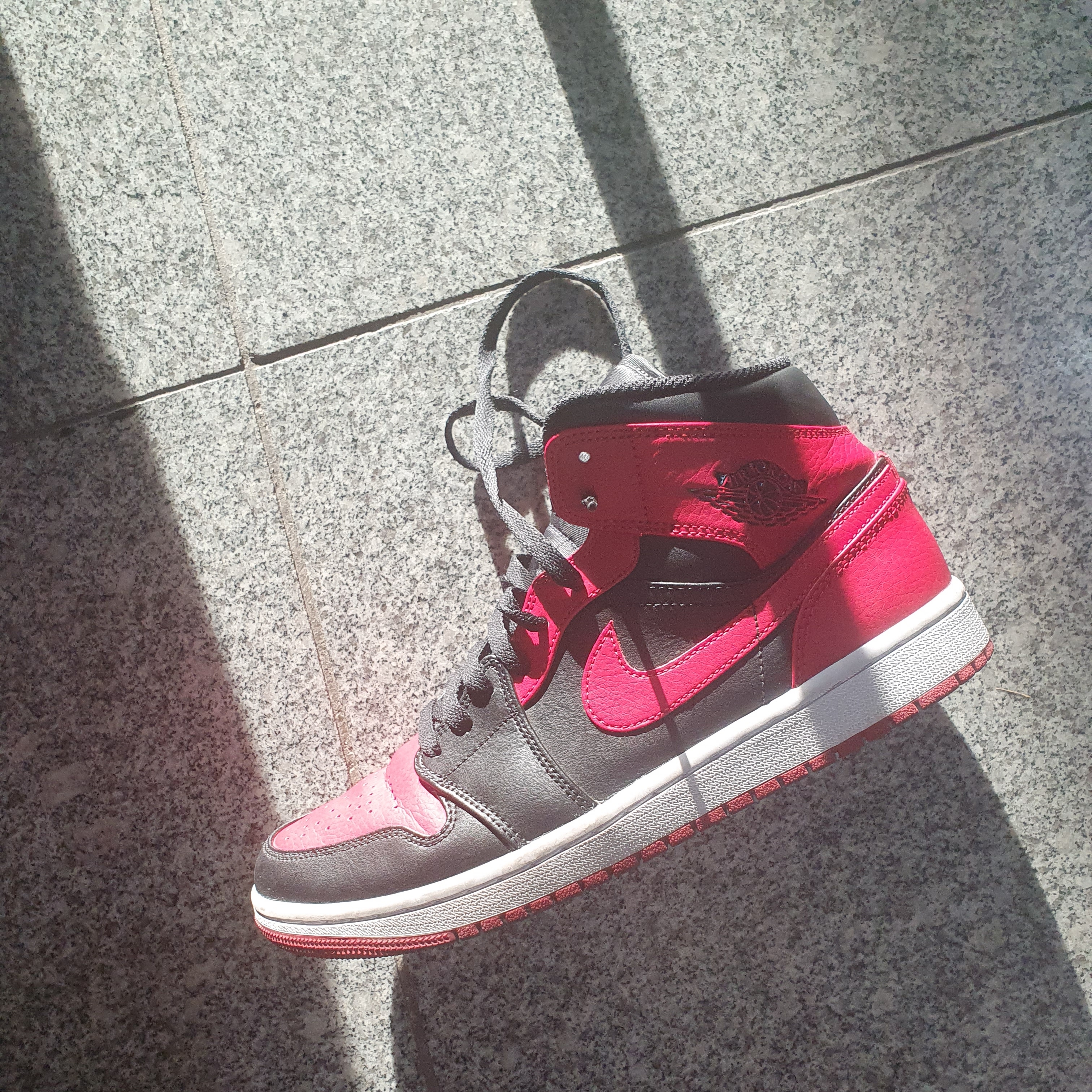 Jordan 1 Mid Bred Banned 2020 착용 스타일