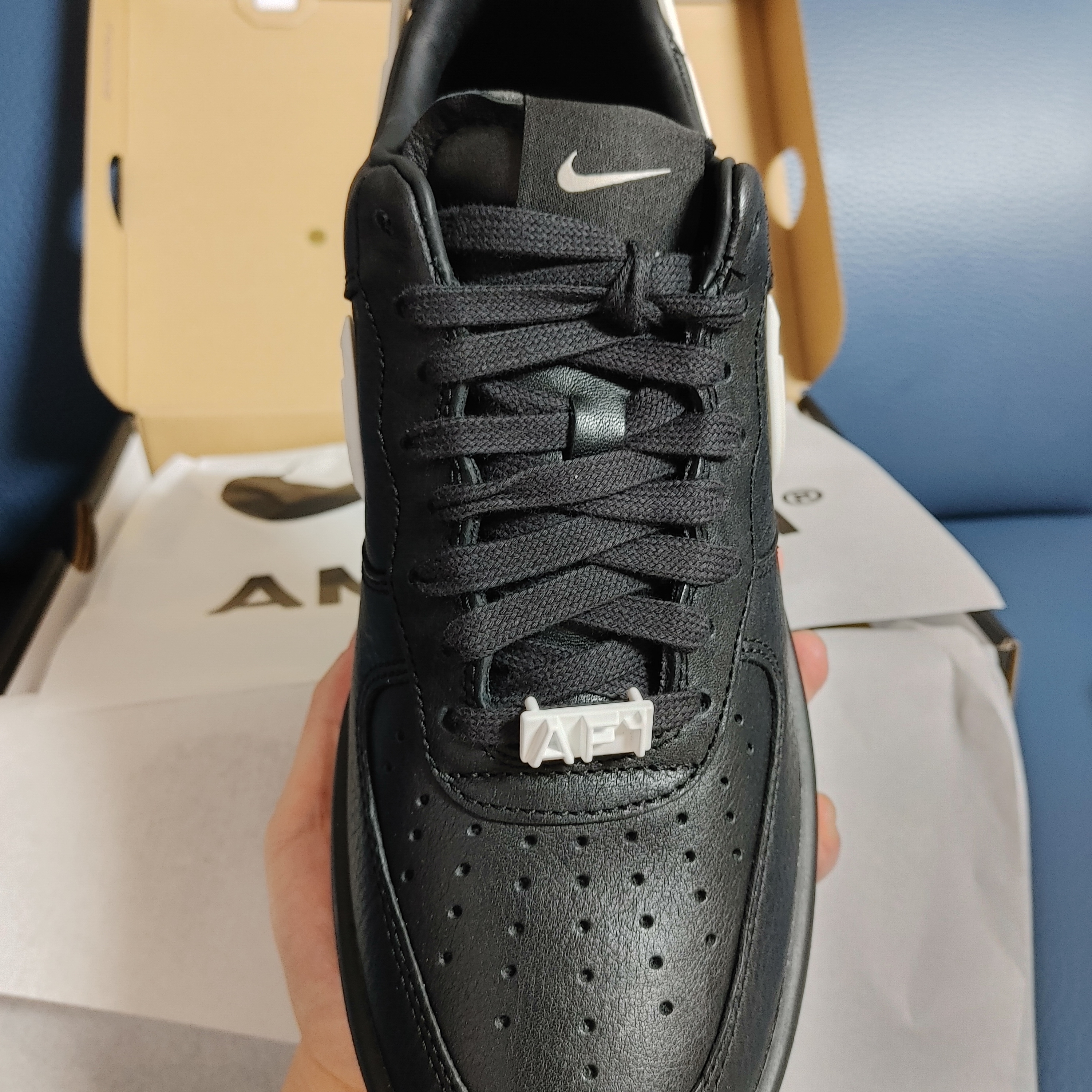 Nike x Ambush Air Force 1 Low SP Black 착용 스타일 - 2