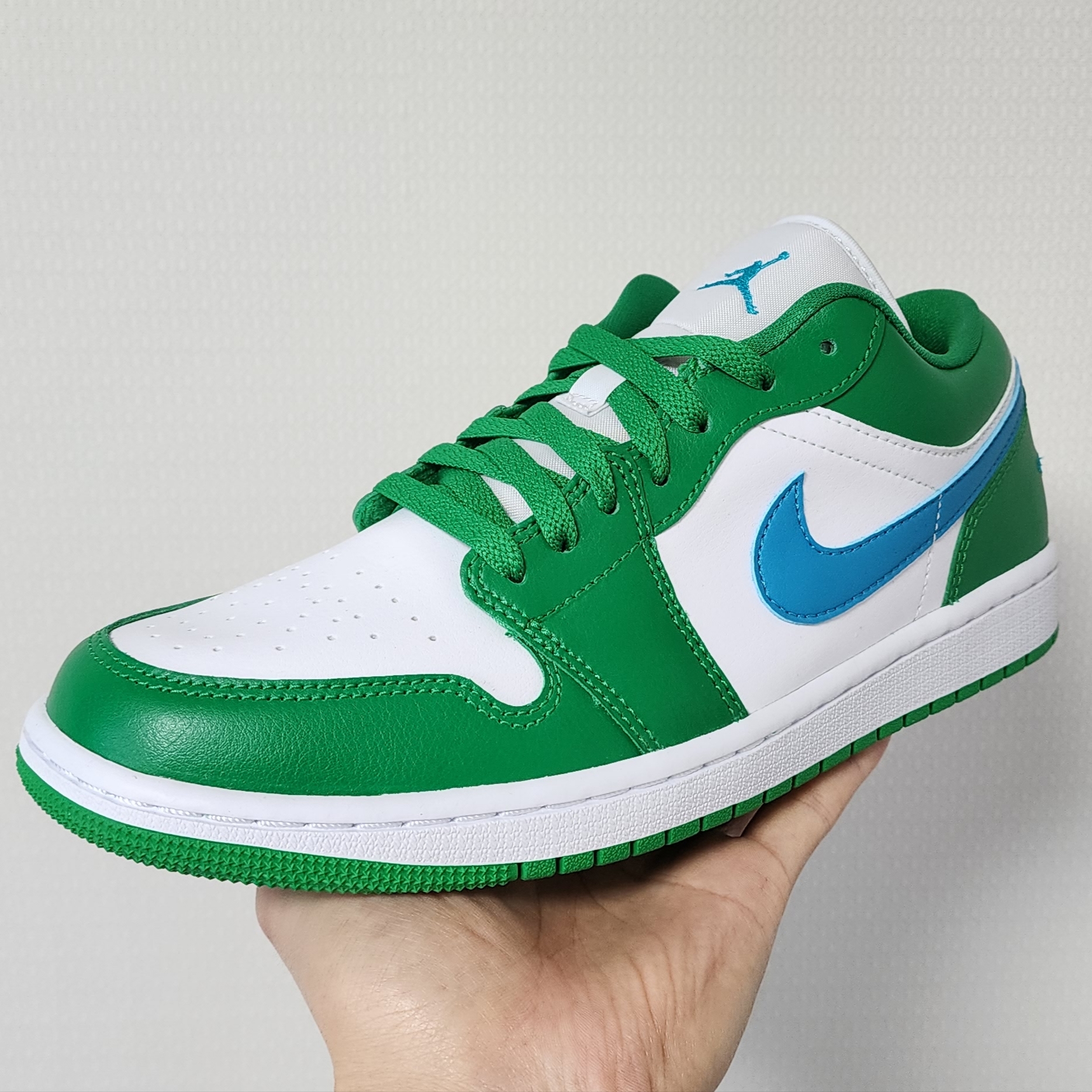(W) Jordan 1 Low Lucky Green 착용 스타일