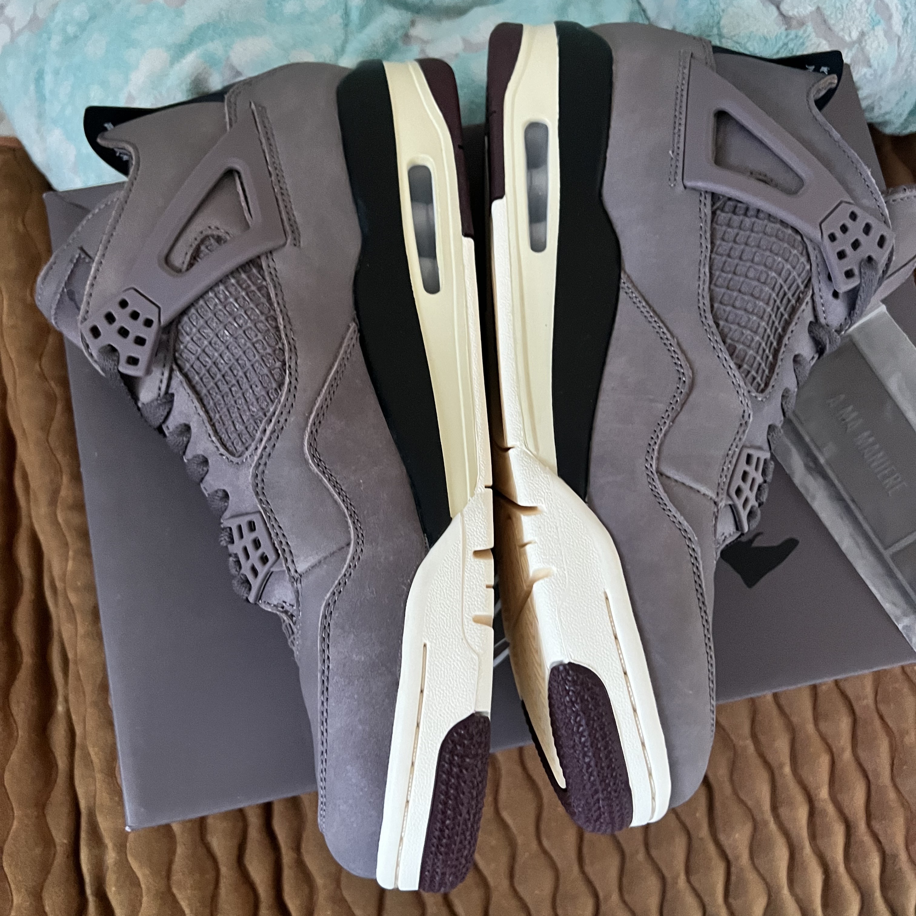 Jordan 4 x A Ma Maniere Retro Violet Ore 착용 스타일 - 2