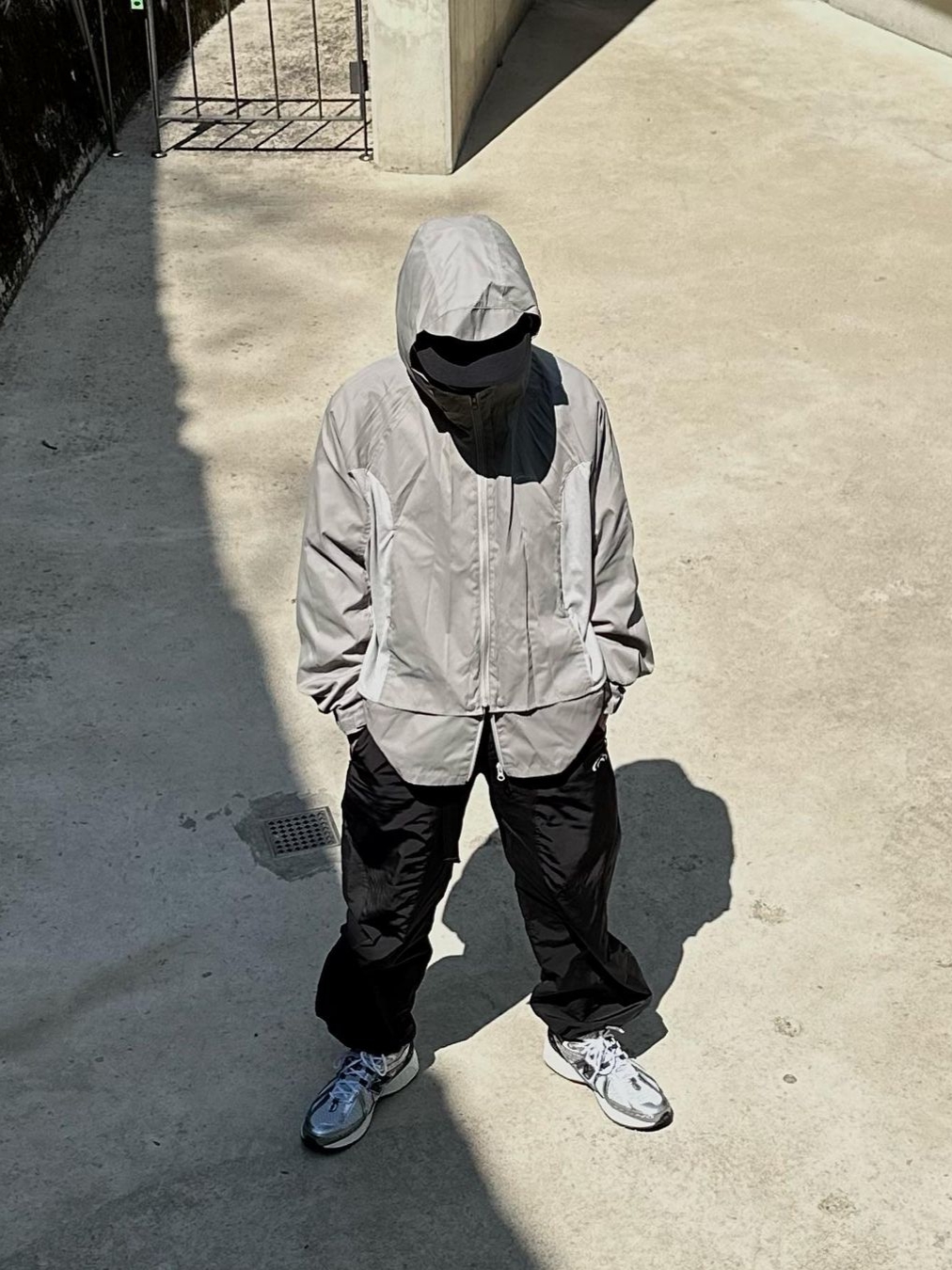 Art Of Field Assembled Jacket Beige 착용 스타일 - 2